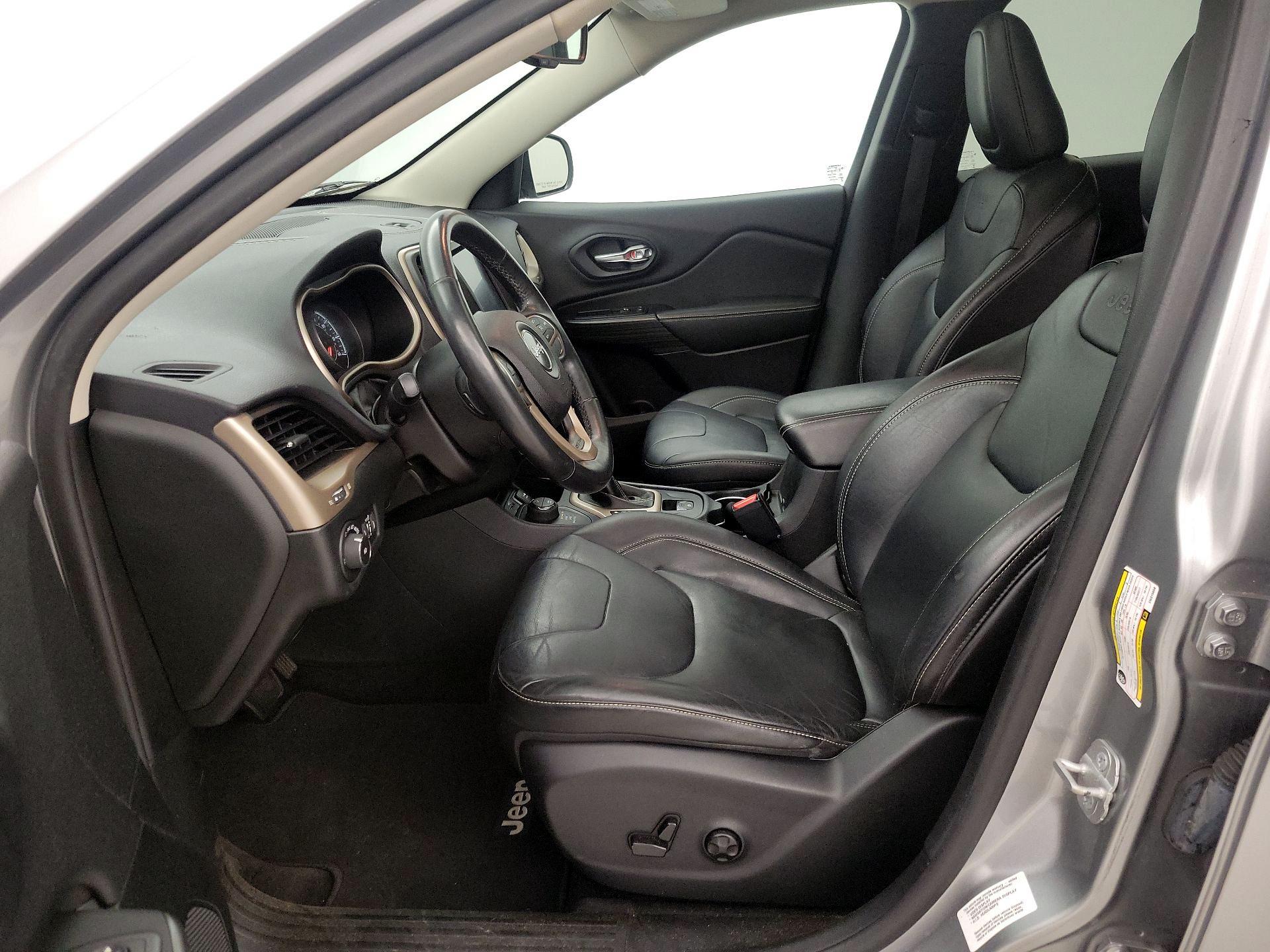 Thumbnail: 2014 Jeep Cherokee - 11