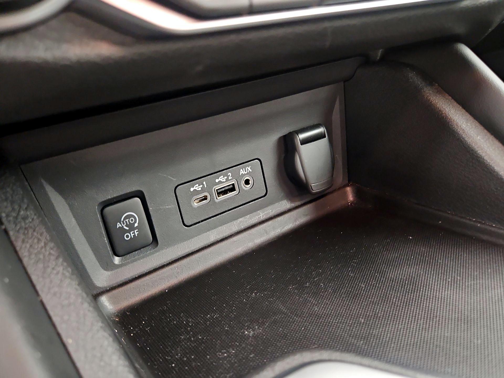 Thumbnail: 2024 Nissan Sentra - 18