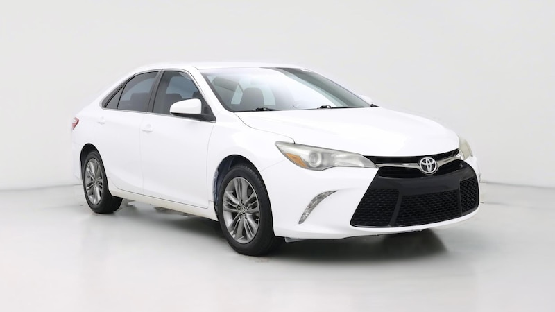 2016 Toyota Camry SE Hero Image