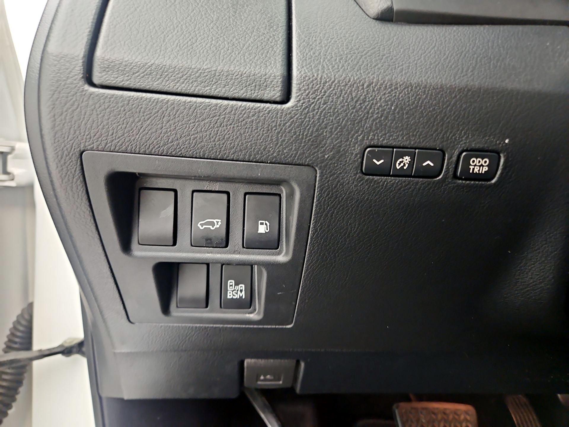 Thumbnail: 2014 Lexus RX - 13