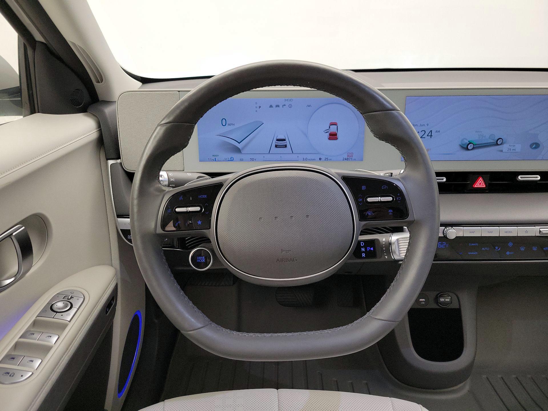 Thumbnail: 2023 Hyundai Ioniq 5 - 10