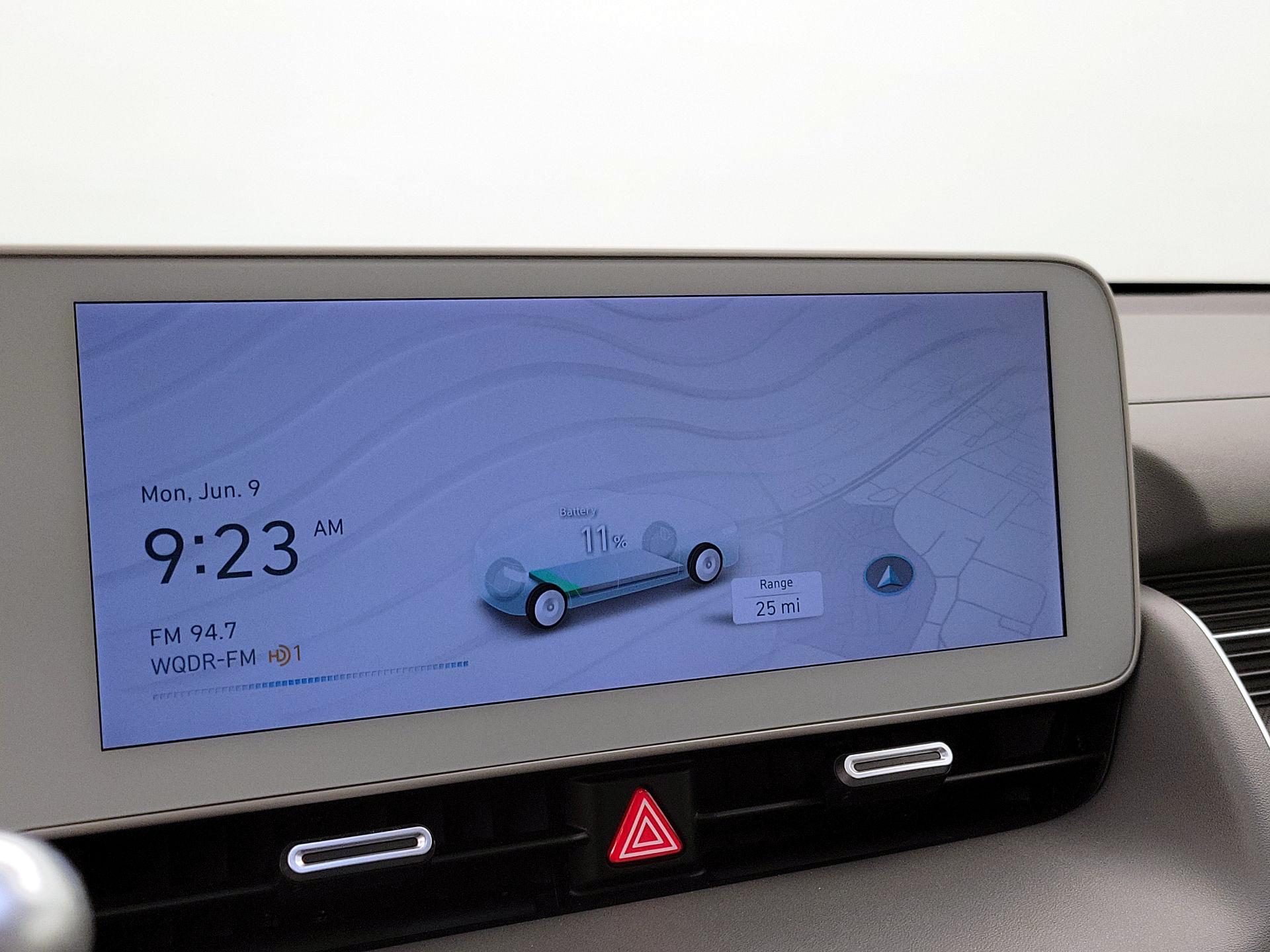Thumbnail: 2023 Hyundai Ioniq 5 - 15