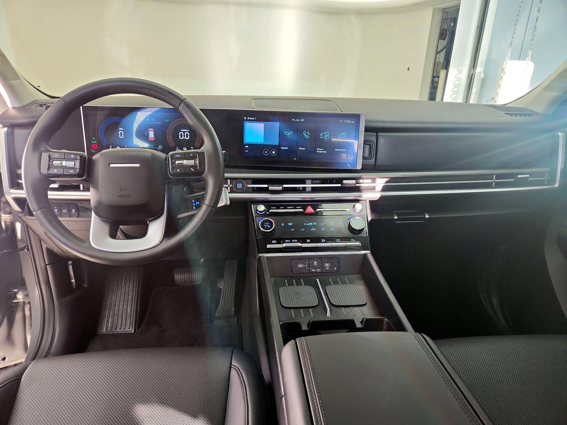 Thumbnail: 2025 Hyundai Santa Fe - 9