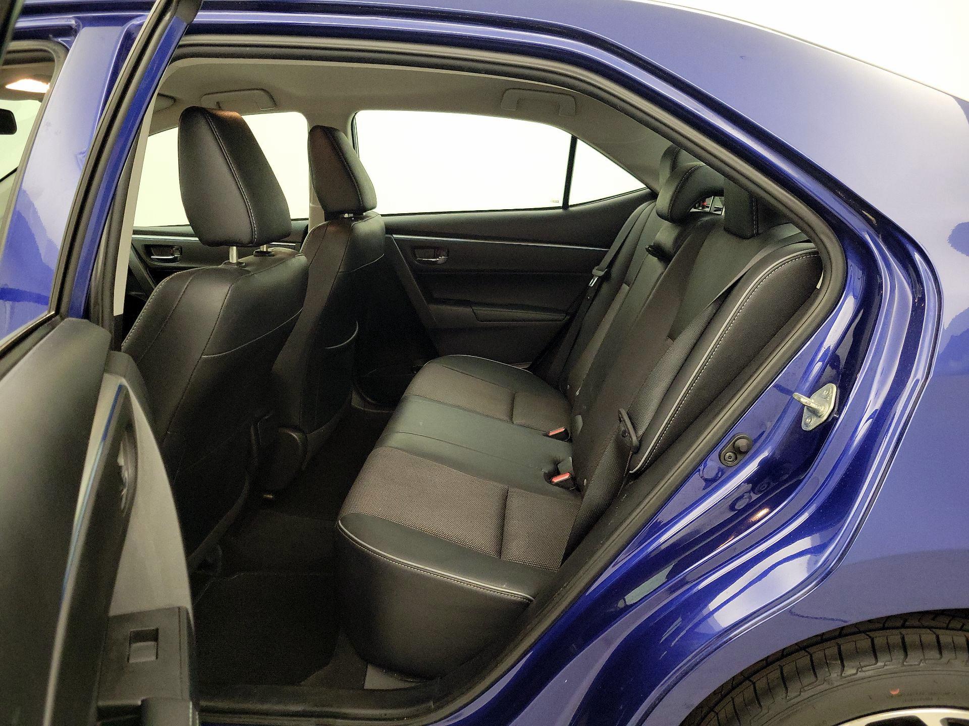 Thumbnail: 2015 Toyota Corolla - 19