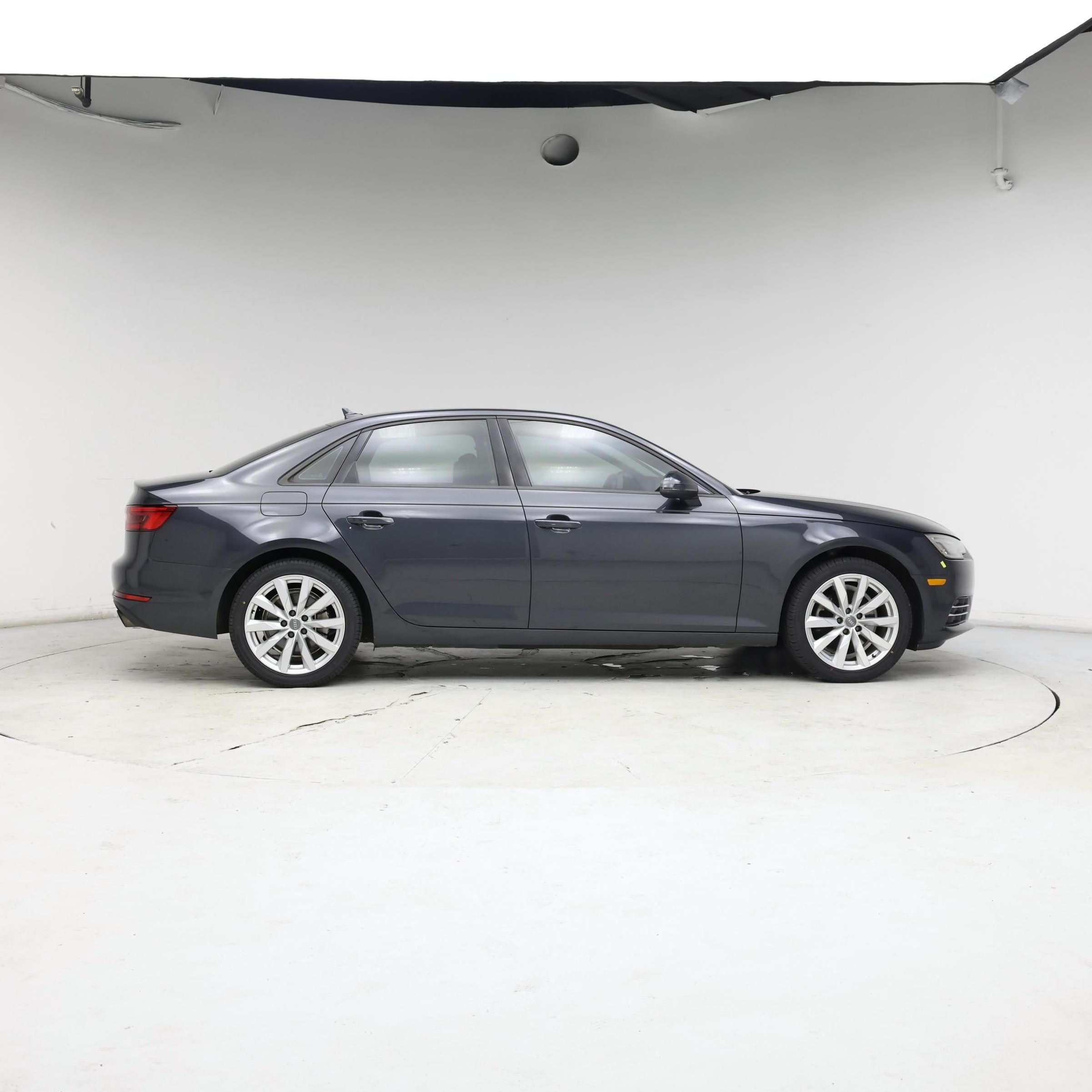 Thumbnail: 2017 Audi A4 - 7
