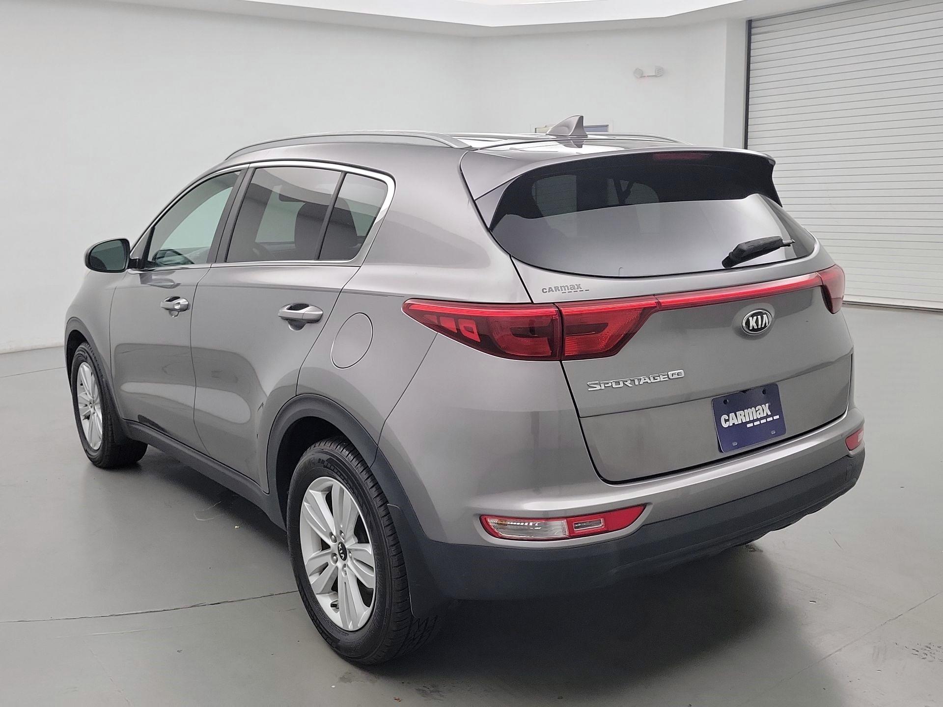Thumbnail: 2017 Kia Sportage - 7