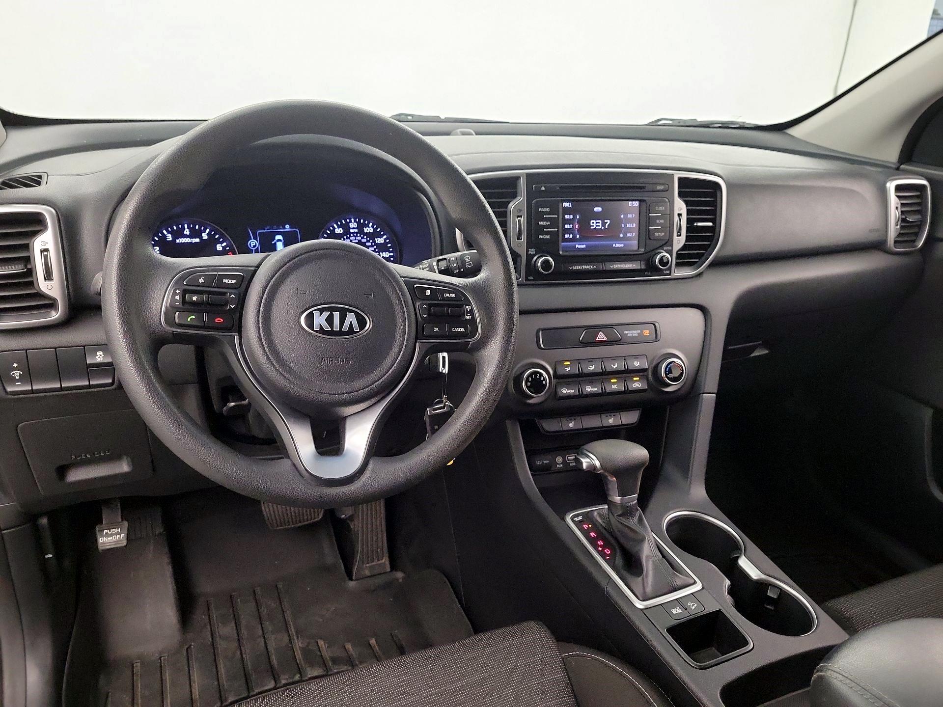 Thumbnail: 2017 Kia Sportage - 8