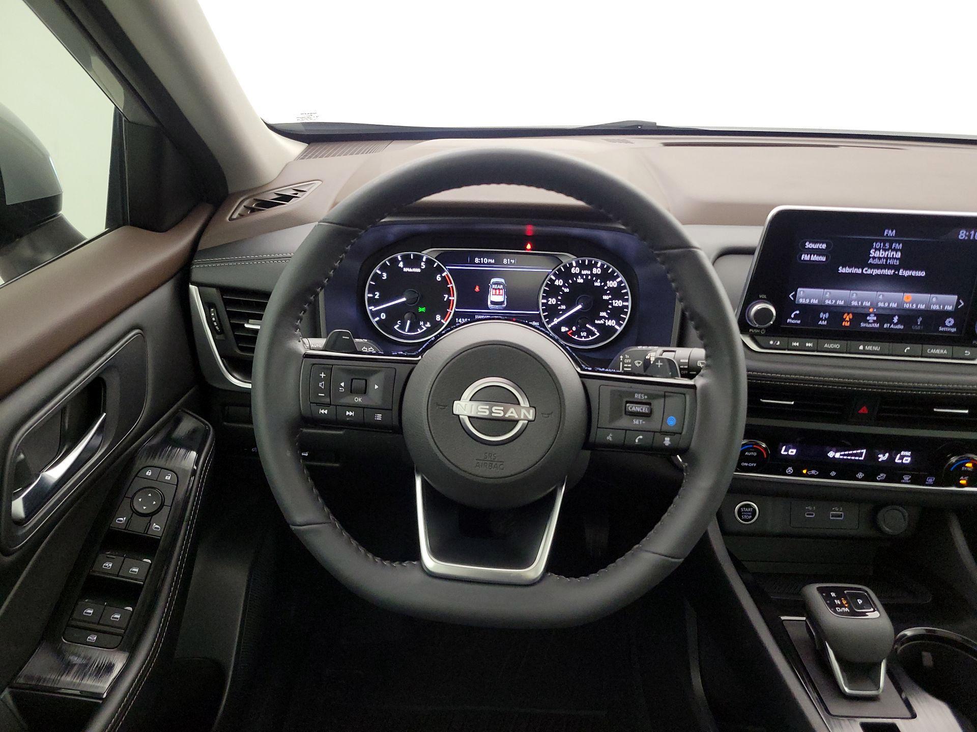 Thumbnail: 2023 Nissan Rogue - 10