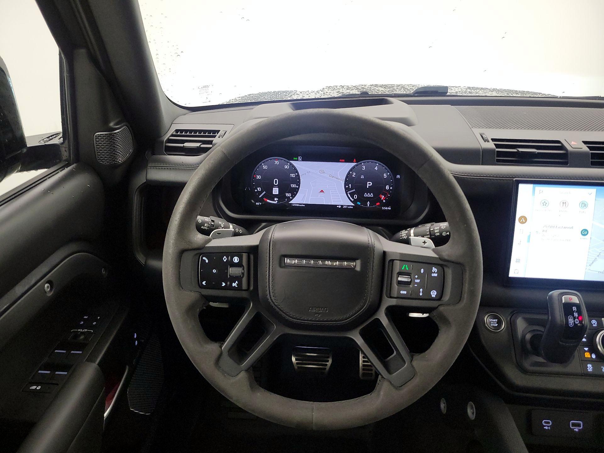 Thumbnail: 2024 Land Rover Defender - 10