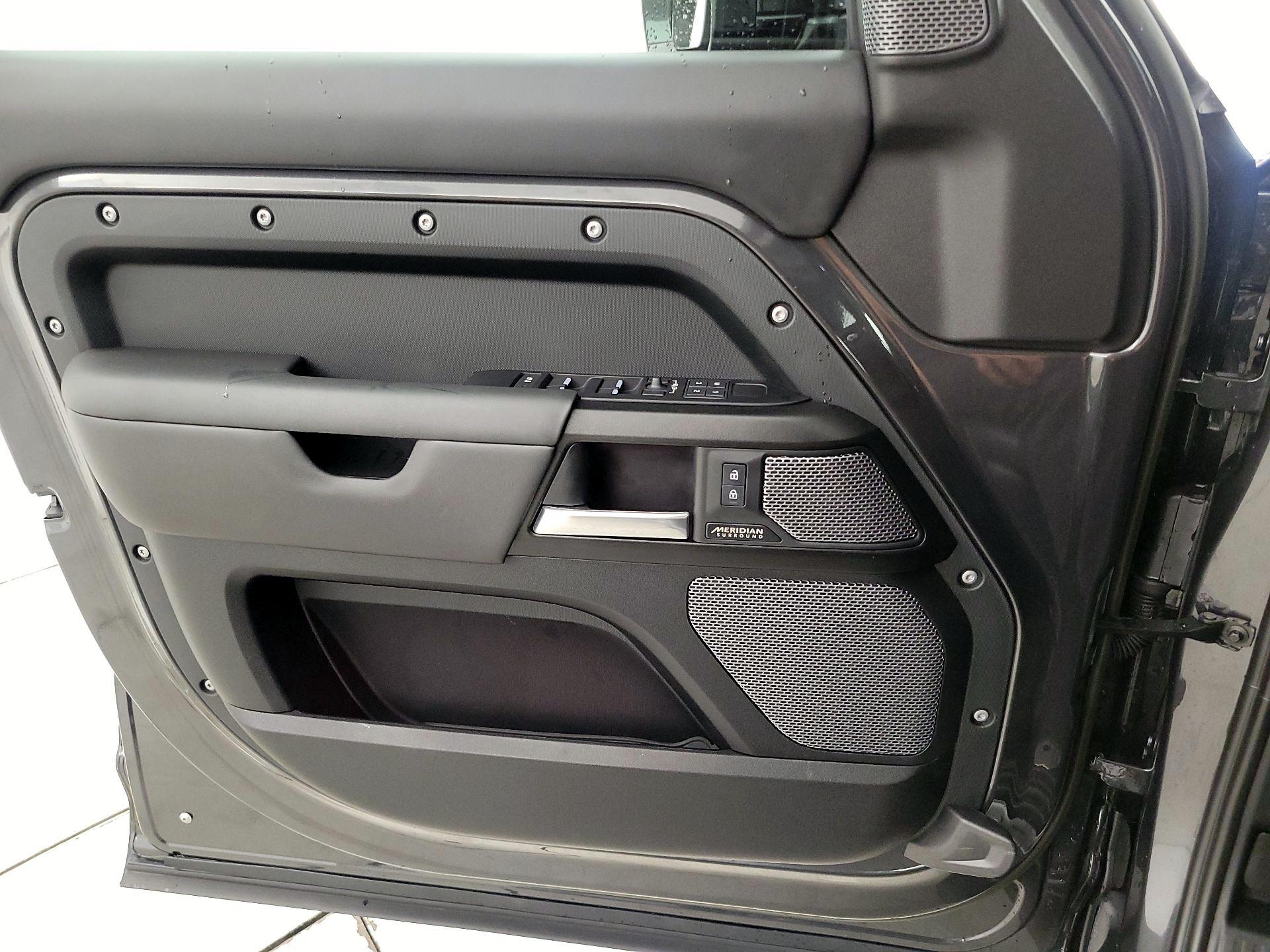 Thumbnail: 2024 Land Rover Defender - 12
