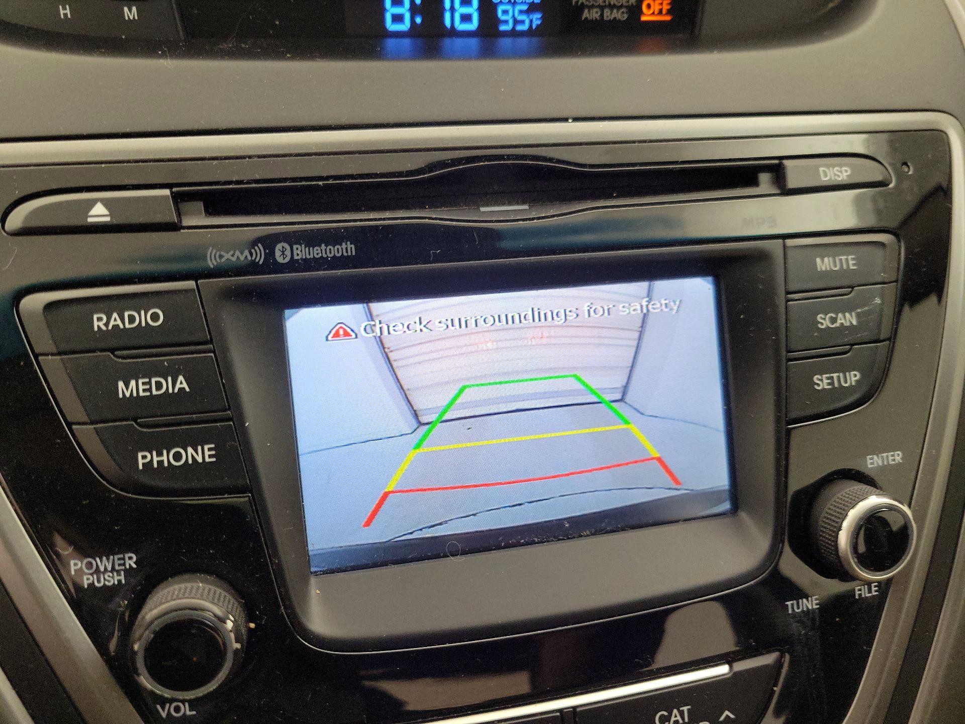 Thumbnail: 2014 Hyundai Elantra - 14
