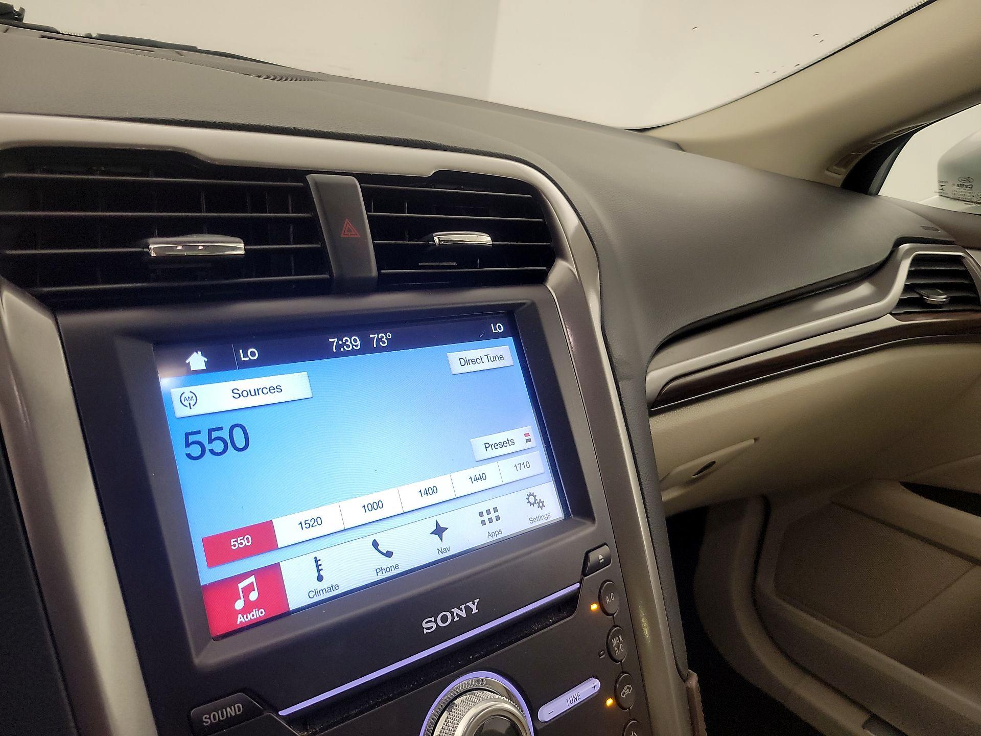 Thumbnail: 2017 Ford Fusion - 16