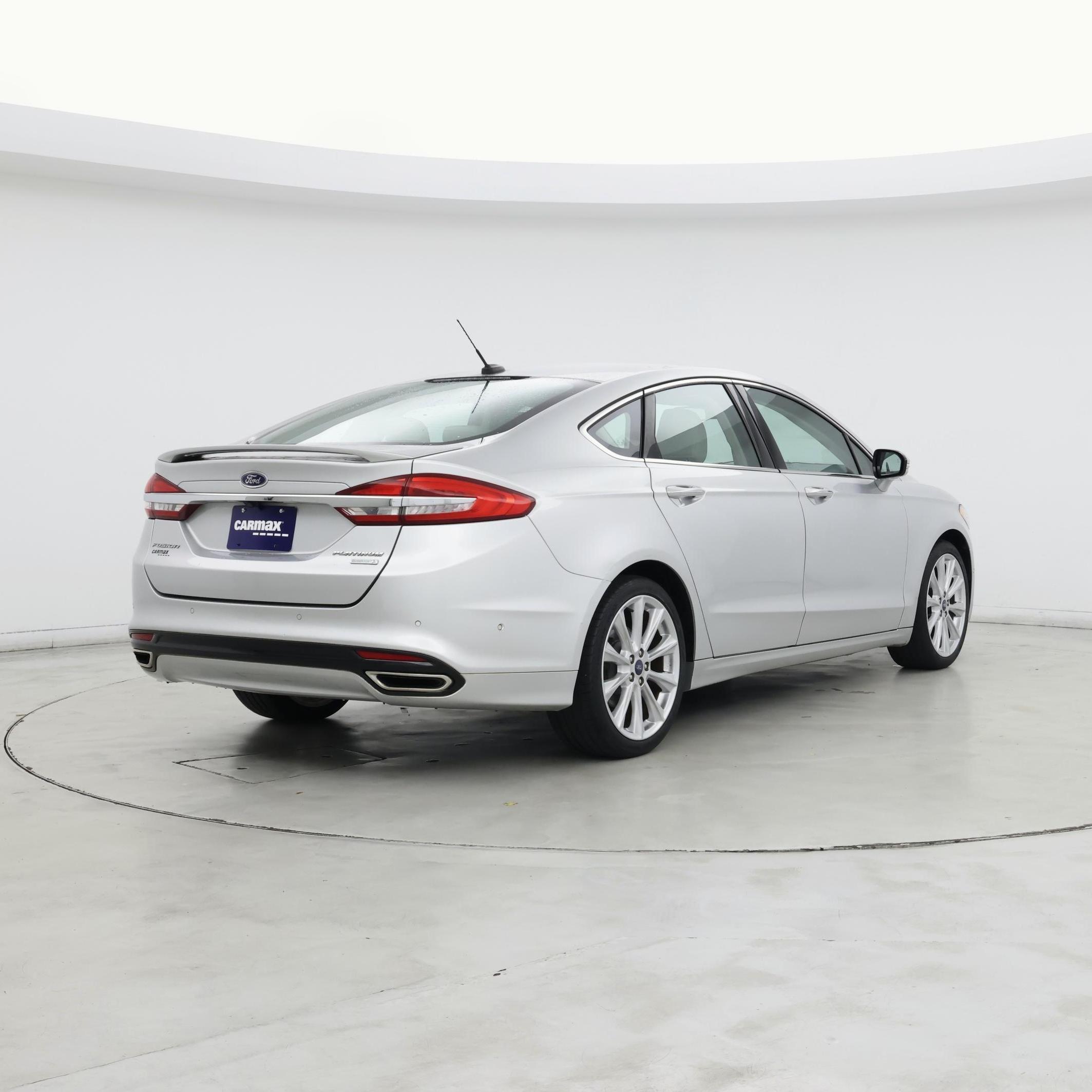 Thumbnail: 2017 Ford Fusion - 8