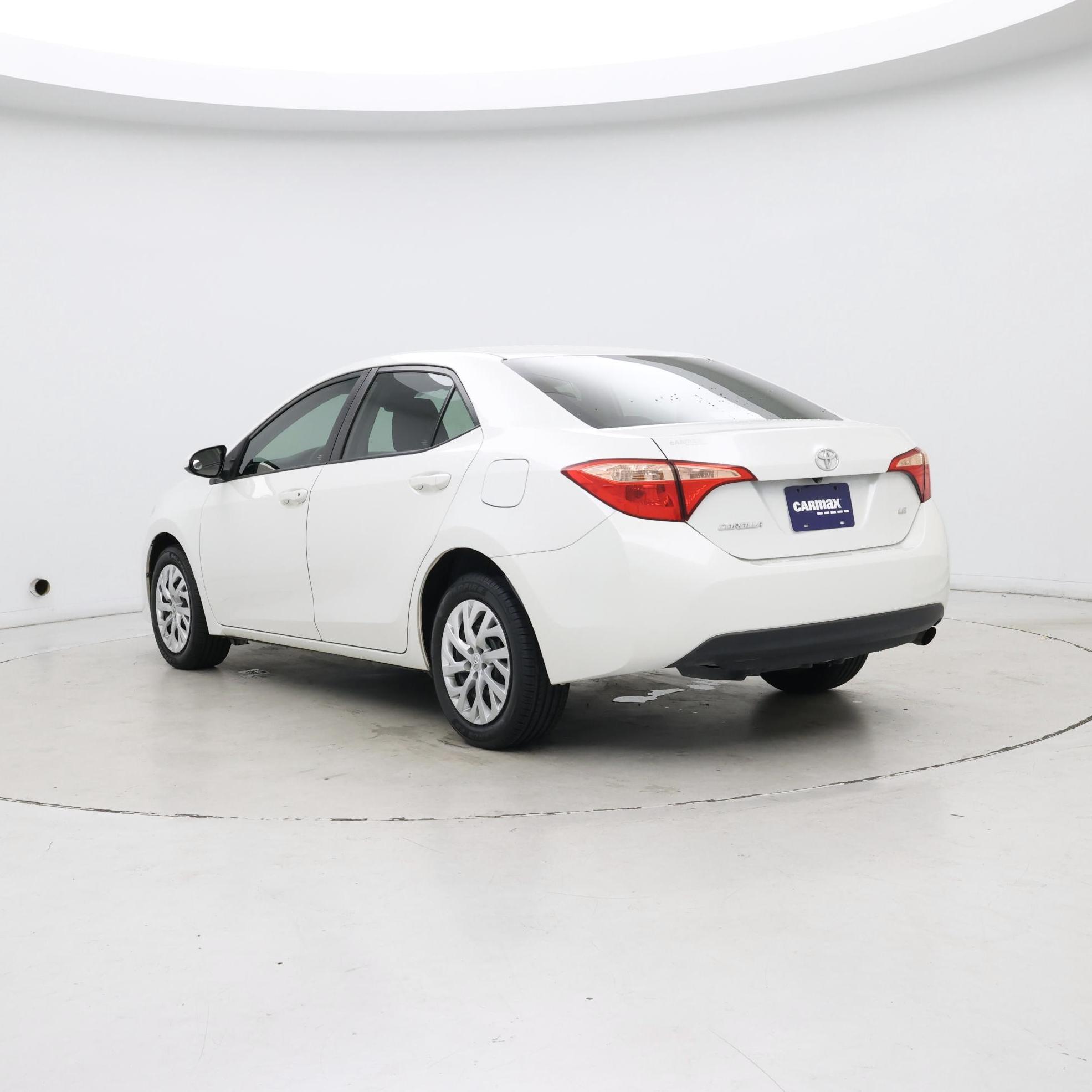 Thumbnail: 2017 Toyota Corolla - 2