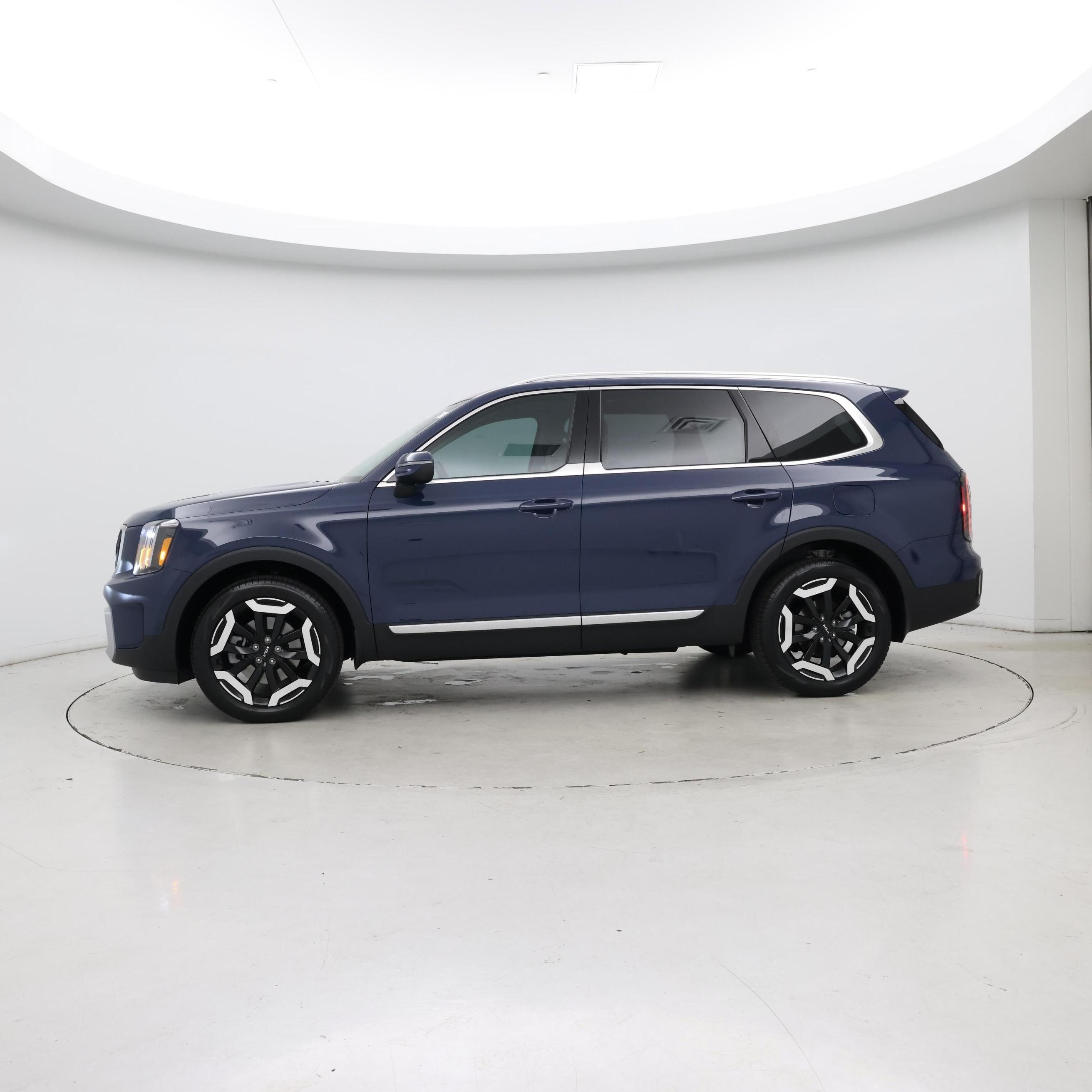 Thumbnail: 2025 Kia Telluride - 3