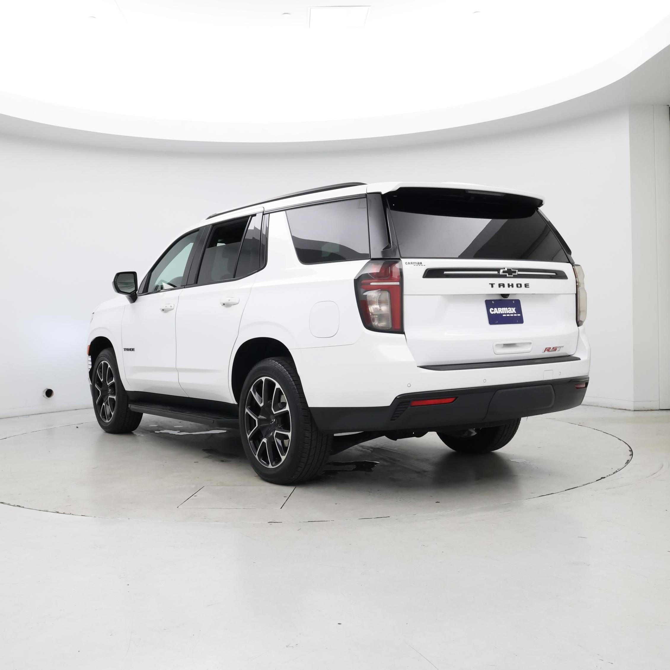 Thumbnail: 2023 Chevrolet Tahoe - 2