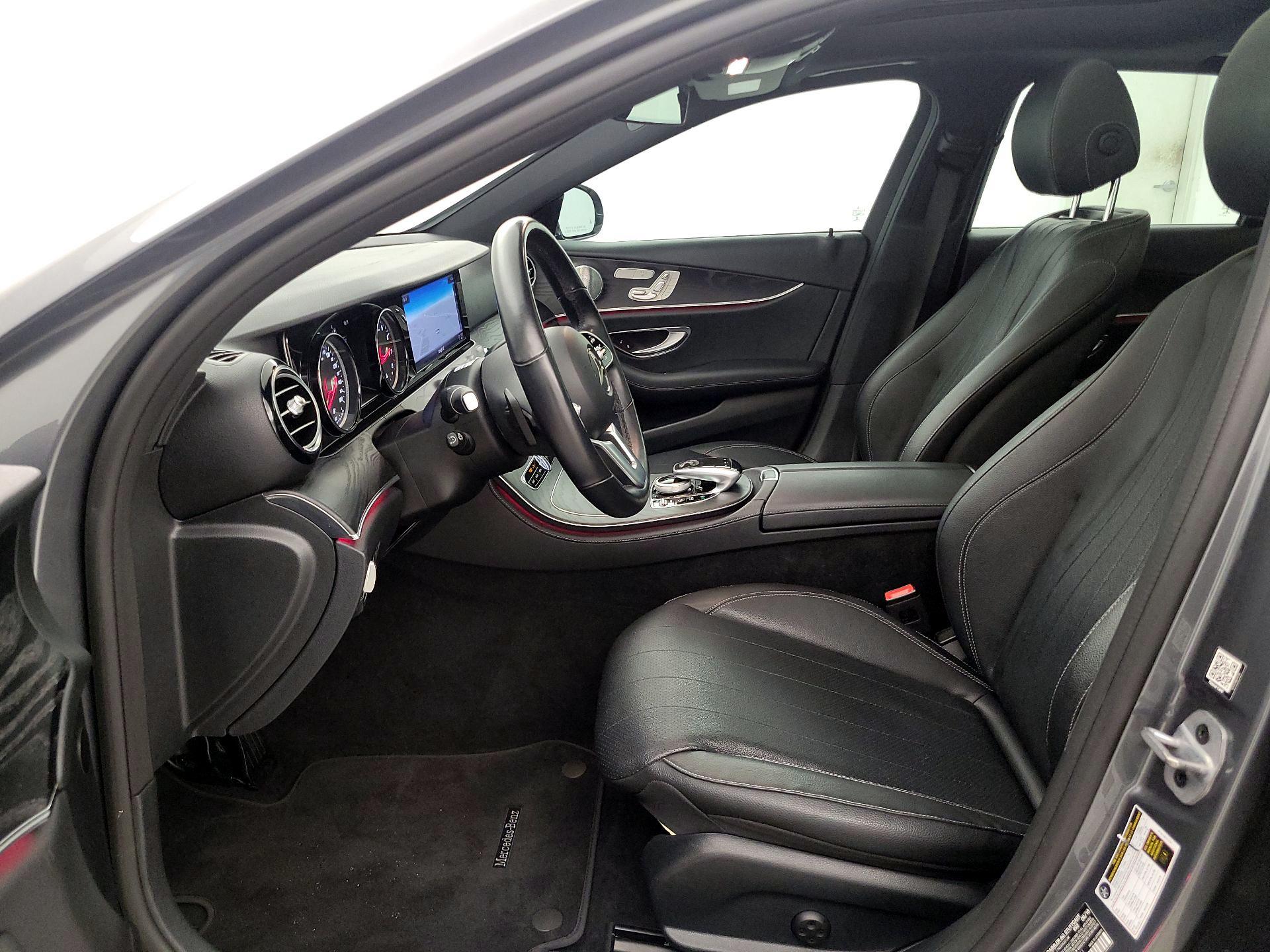 Thumbnail: 2019 Mercedes-Benz E-Class - 11