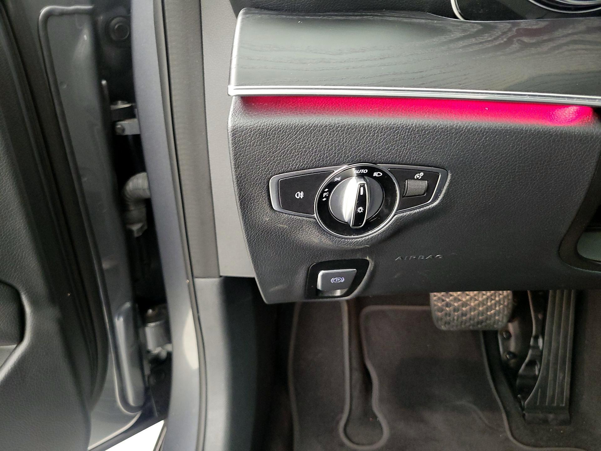 Thumbnail: 2019 Mercedes-Benz E-Class - 13