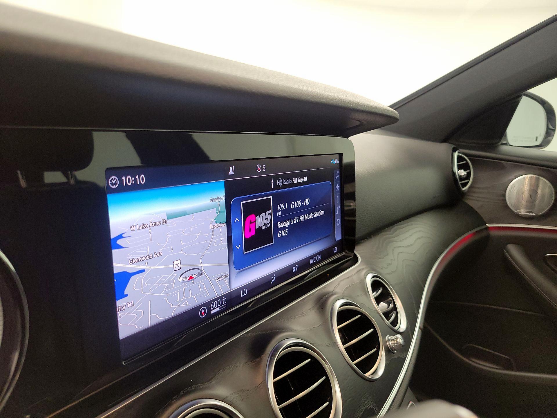 Thumbnail: 2019 Mercedes-Benz E-Class - 16