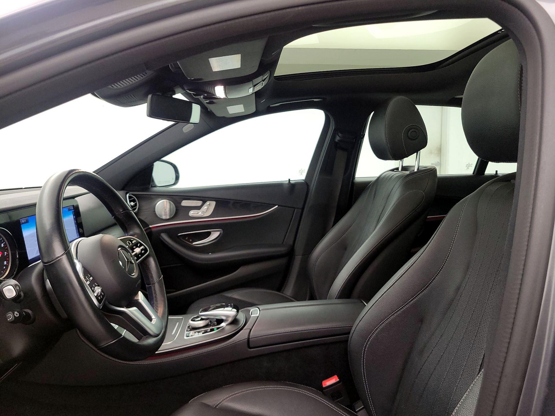 Thumbnail: 2019 Mercedes-Benz E-Class - 20