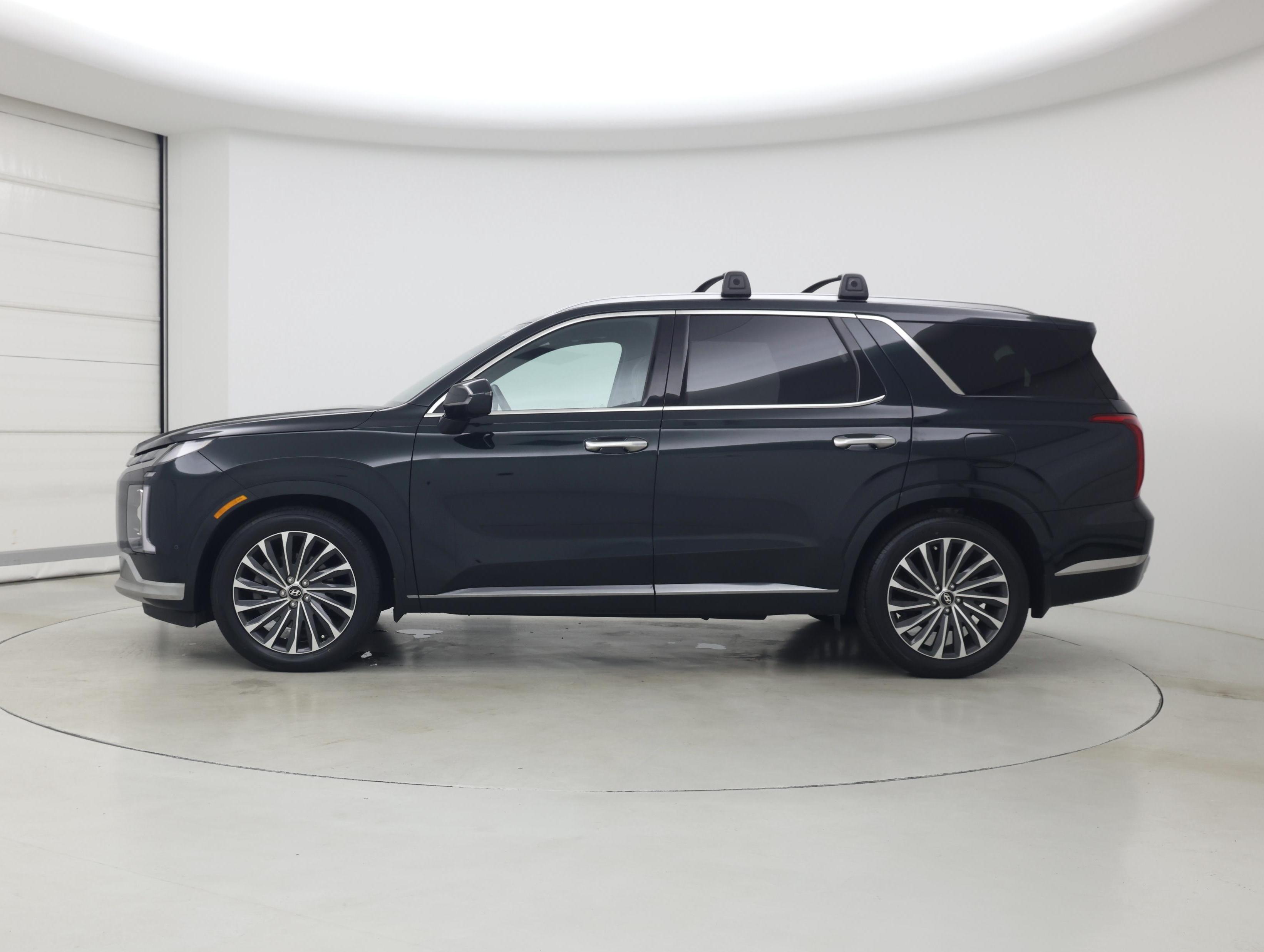 Thumbnail: 2023 Hyundai Palisade - 3