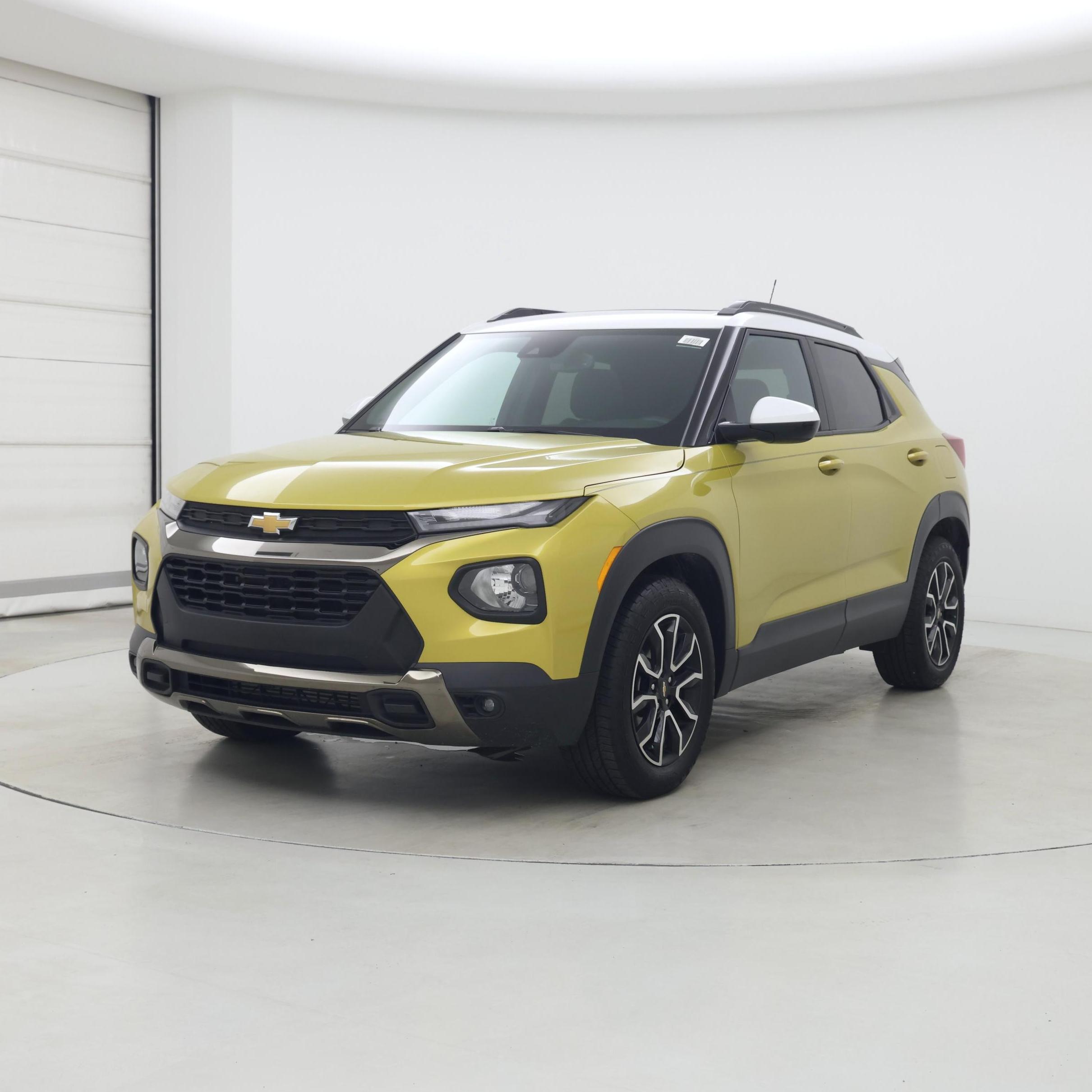 Thumbnail: 2023 Chevrolet TrailBlazer - 4