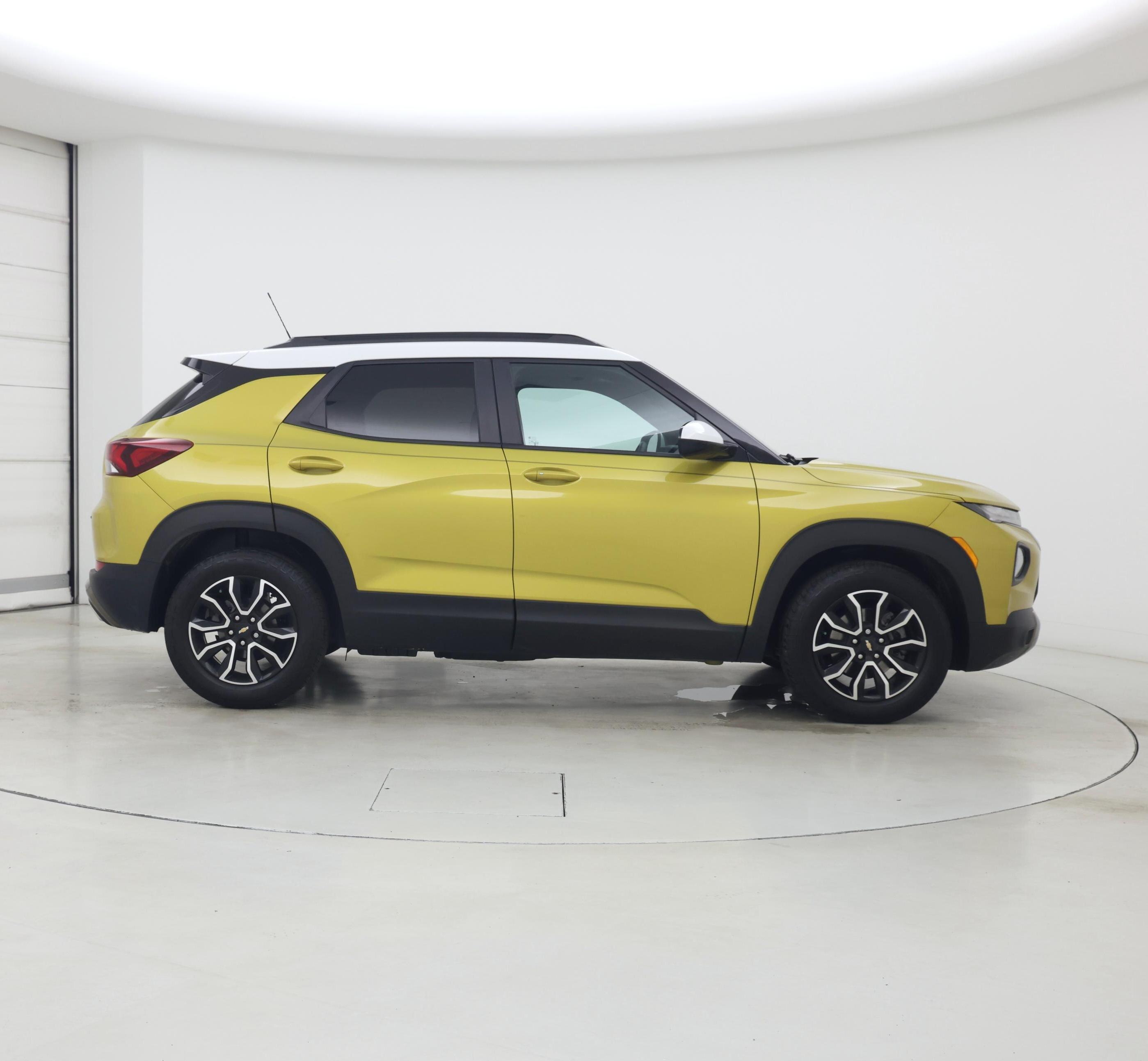 Thumbnail: 2023 Chevrolet TrailBlazer - 7