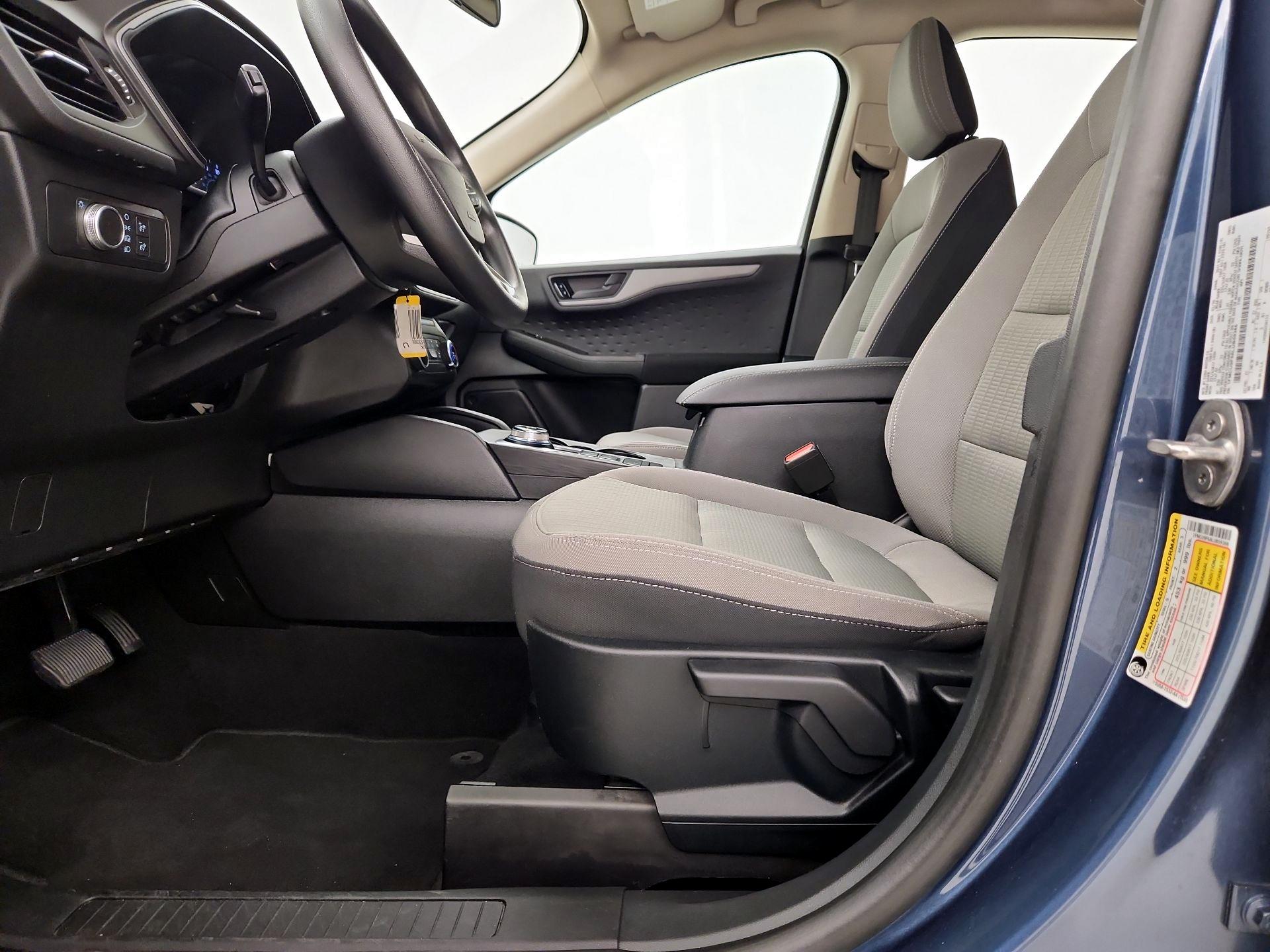 Thumbnail: 2020 Ford Escape - 11