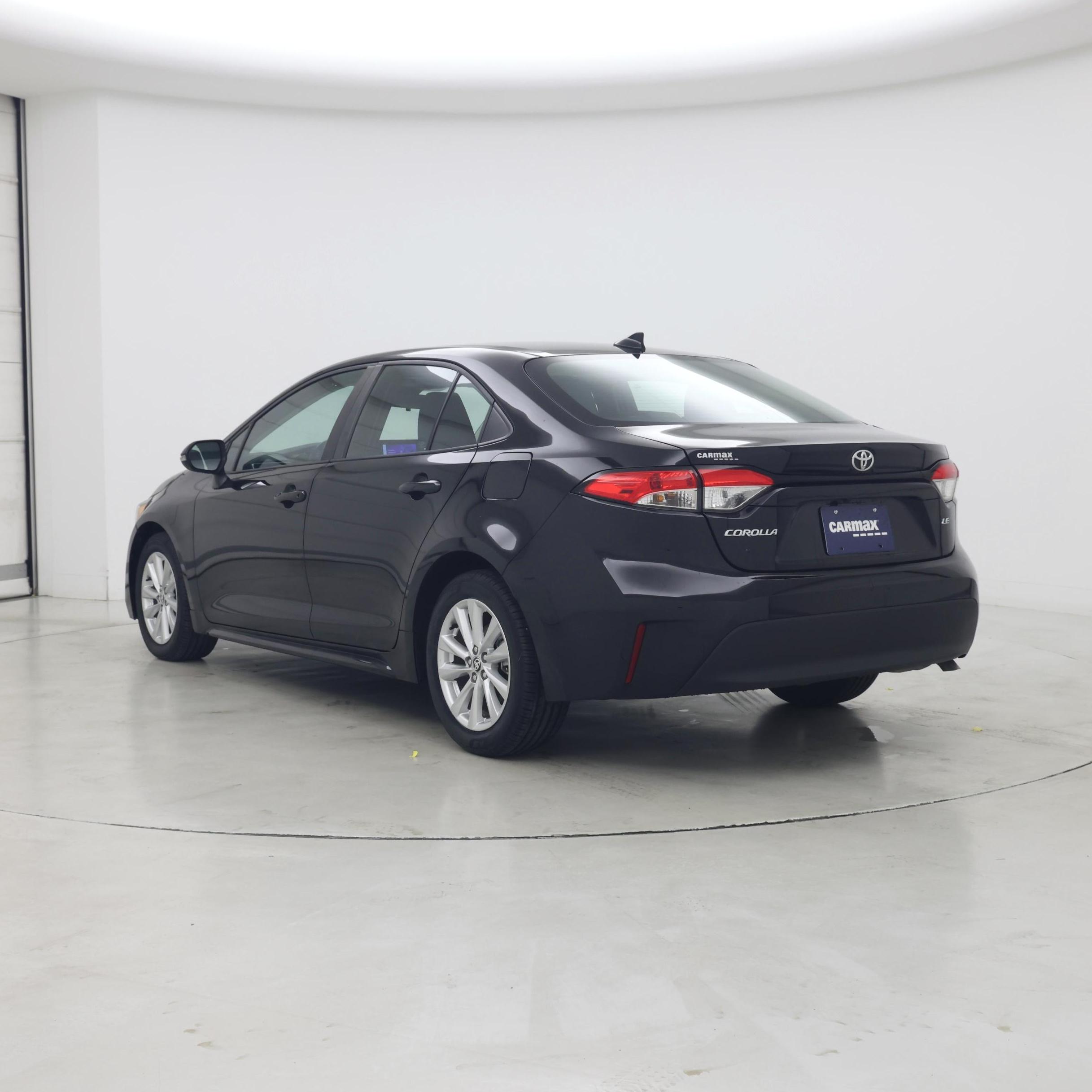 Thumbnail: 2023 Toyota Corolla - 2