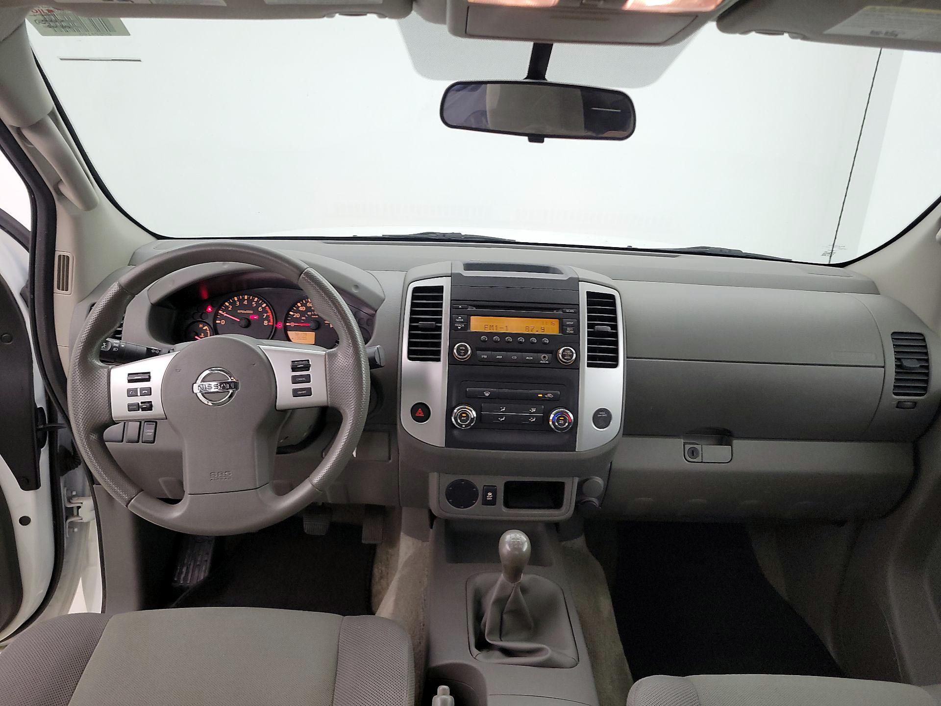 Thumbnail: 2015 Nissan Frontier - 9