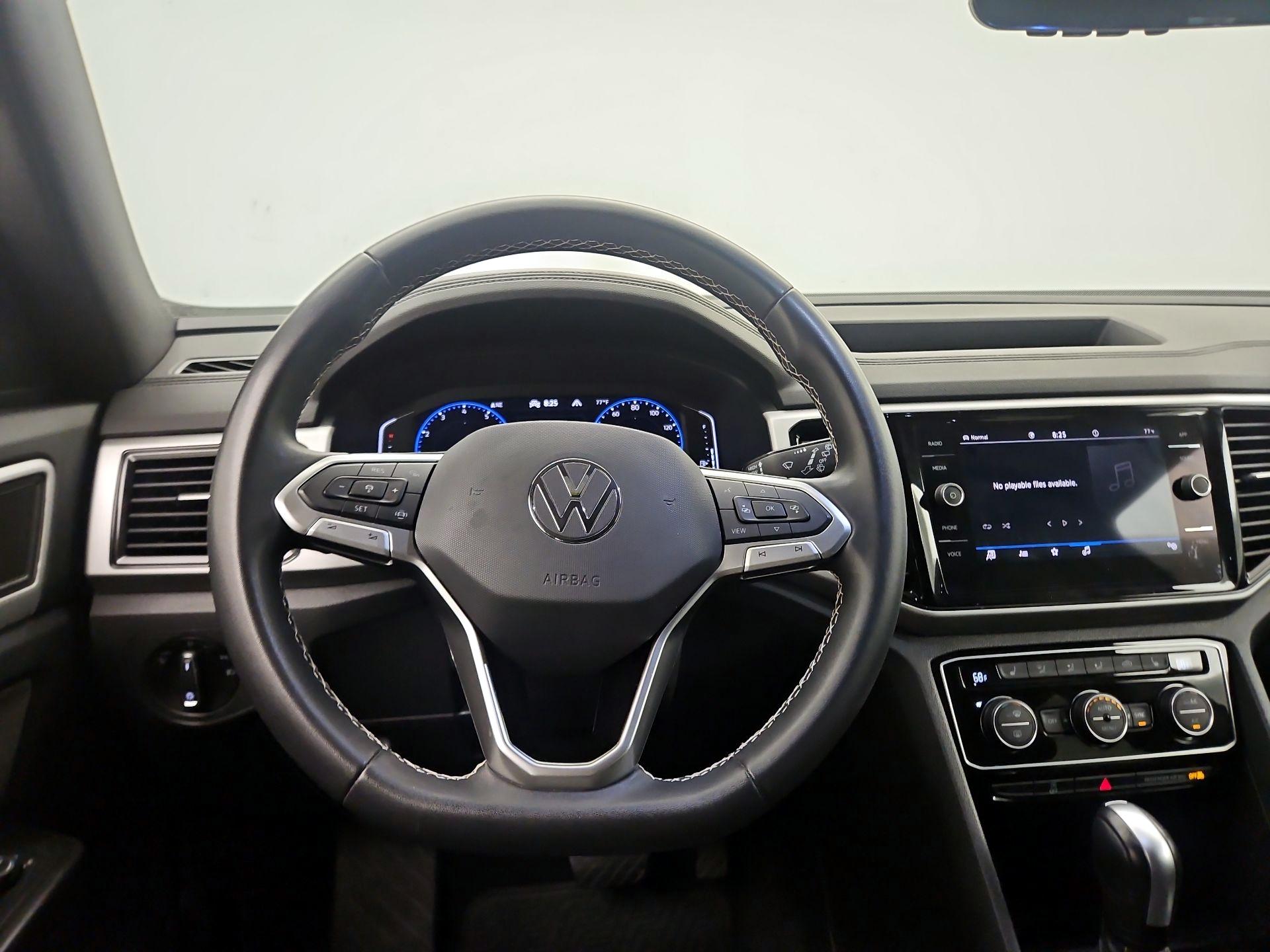 Thumbnail: 2022 Volkswagen Atlas - 10
