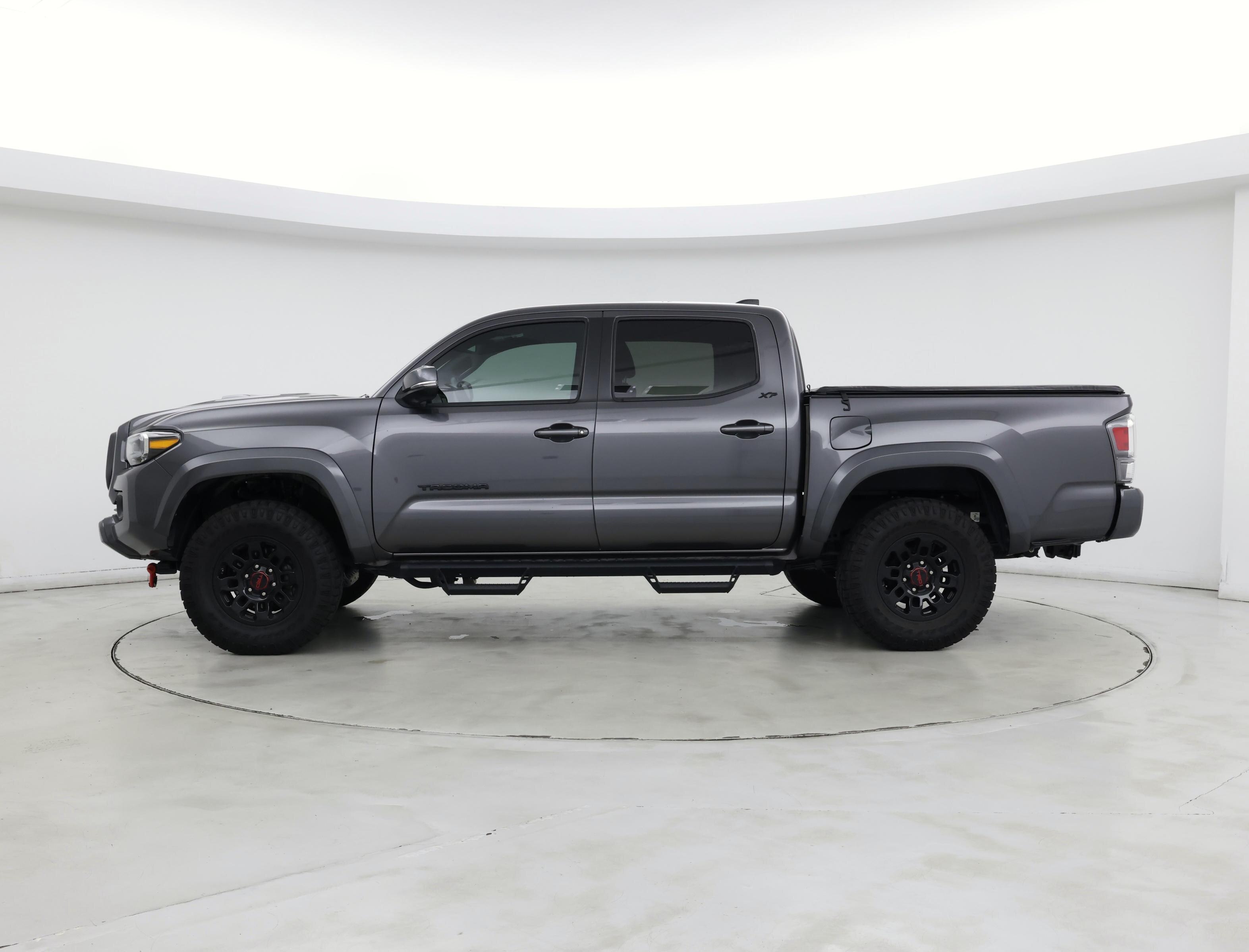 Thumbnail: 2023 Toyota Tacoma - 3