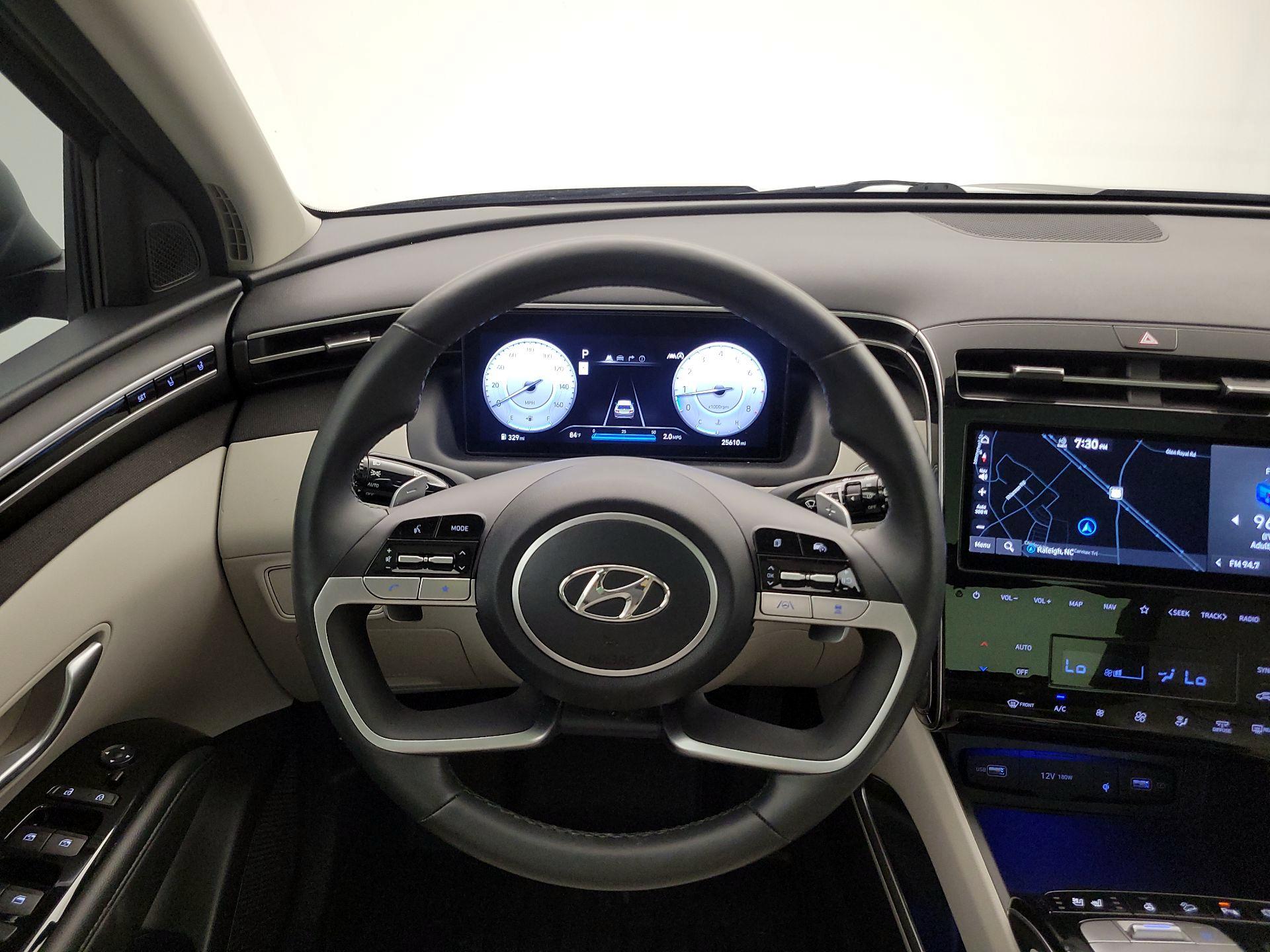 Thumbnail: 2022 Hyundai Tucson - 10