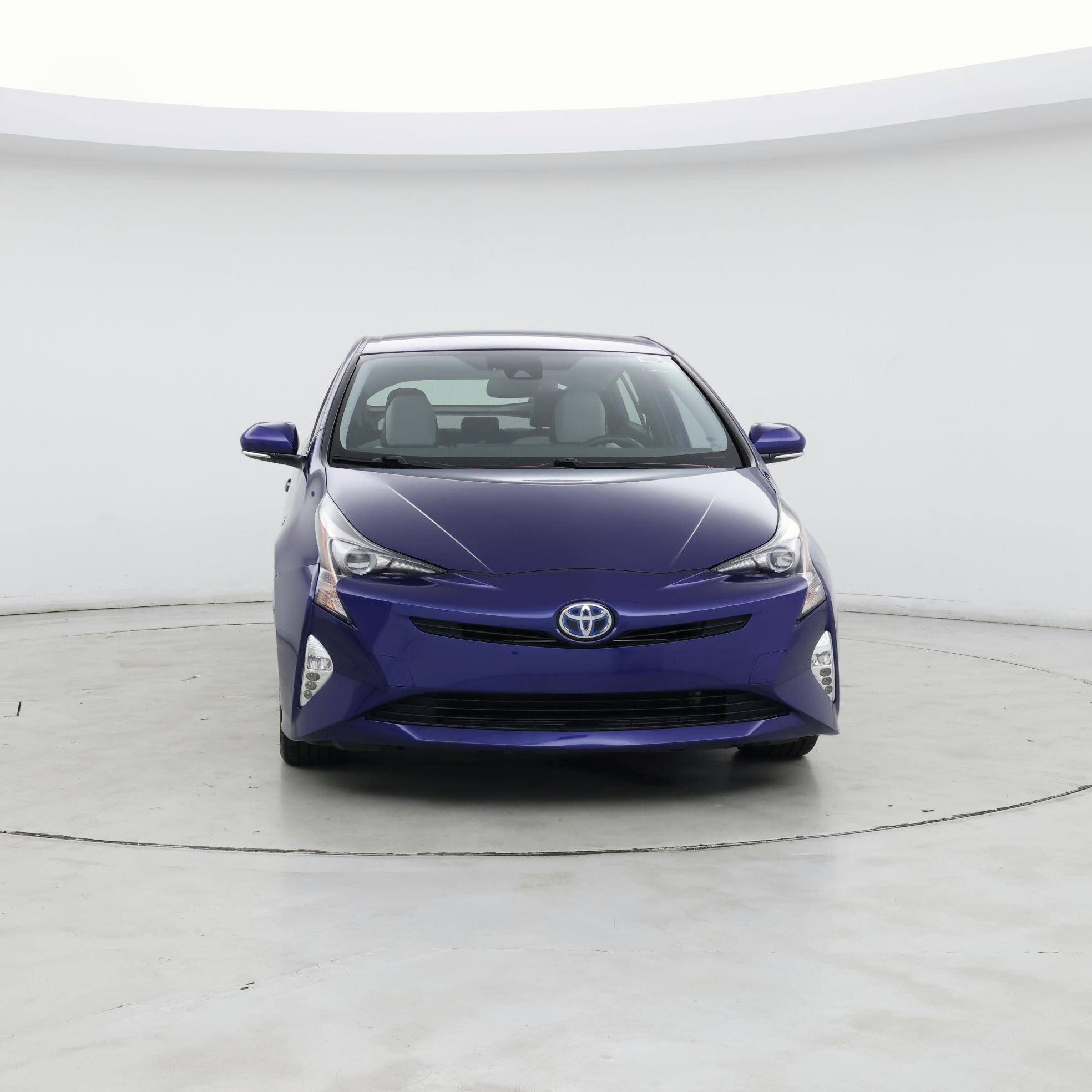 Thumbnail: 2016 Toyota Prius - 5