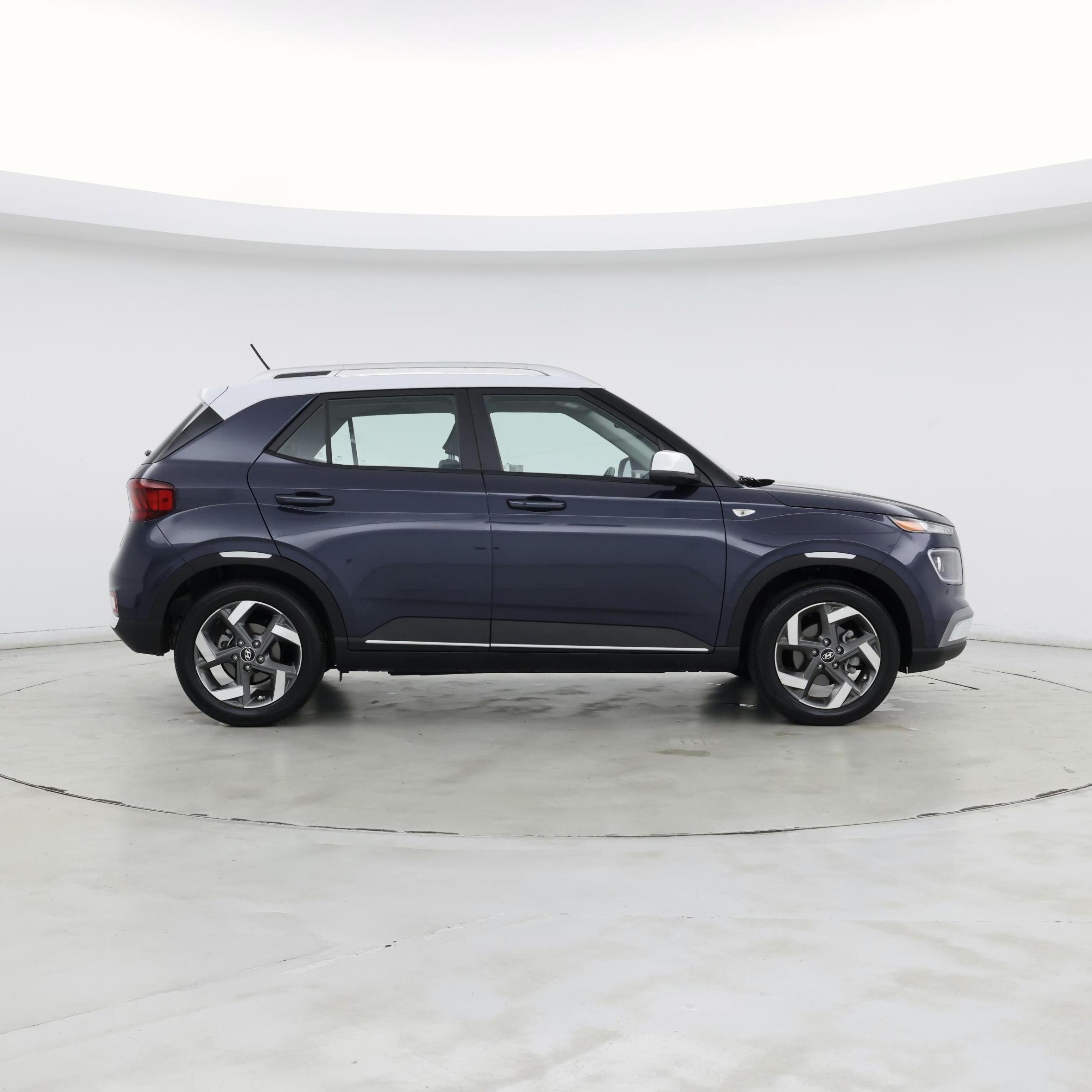 Thumbnail: 2025 Hyundai Venue - 7
