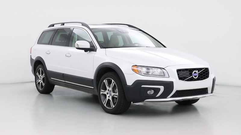 2015 Volvo XC70 T6 Hero Image