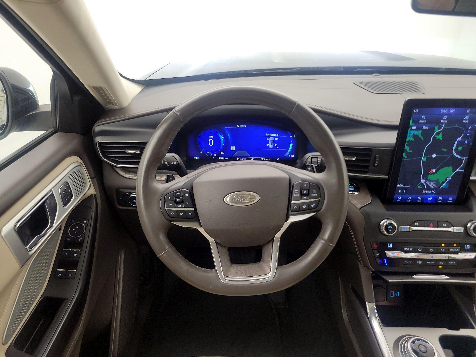 Thumbnail: 2020 Ford Explorer - 10