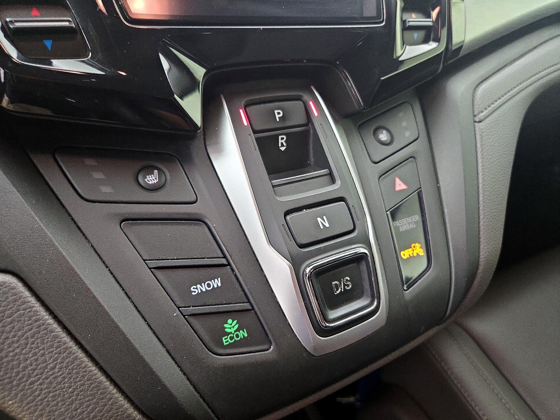 Thumbnail: 2019 Honda Odyssey - 17