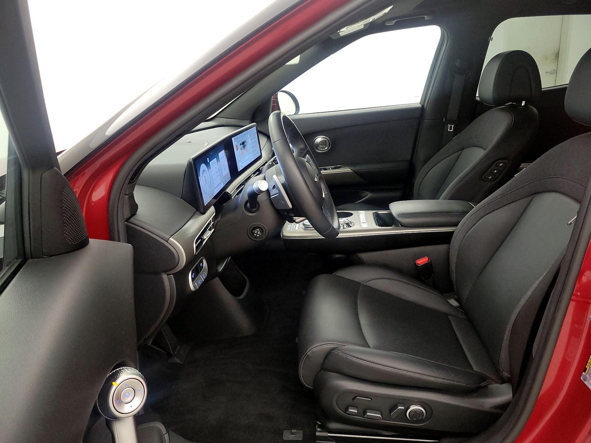 Thumbnail: 2024 Genesis GV60 - 11