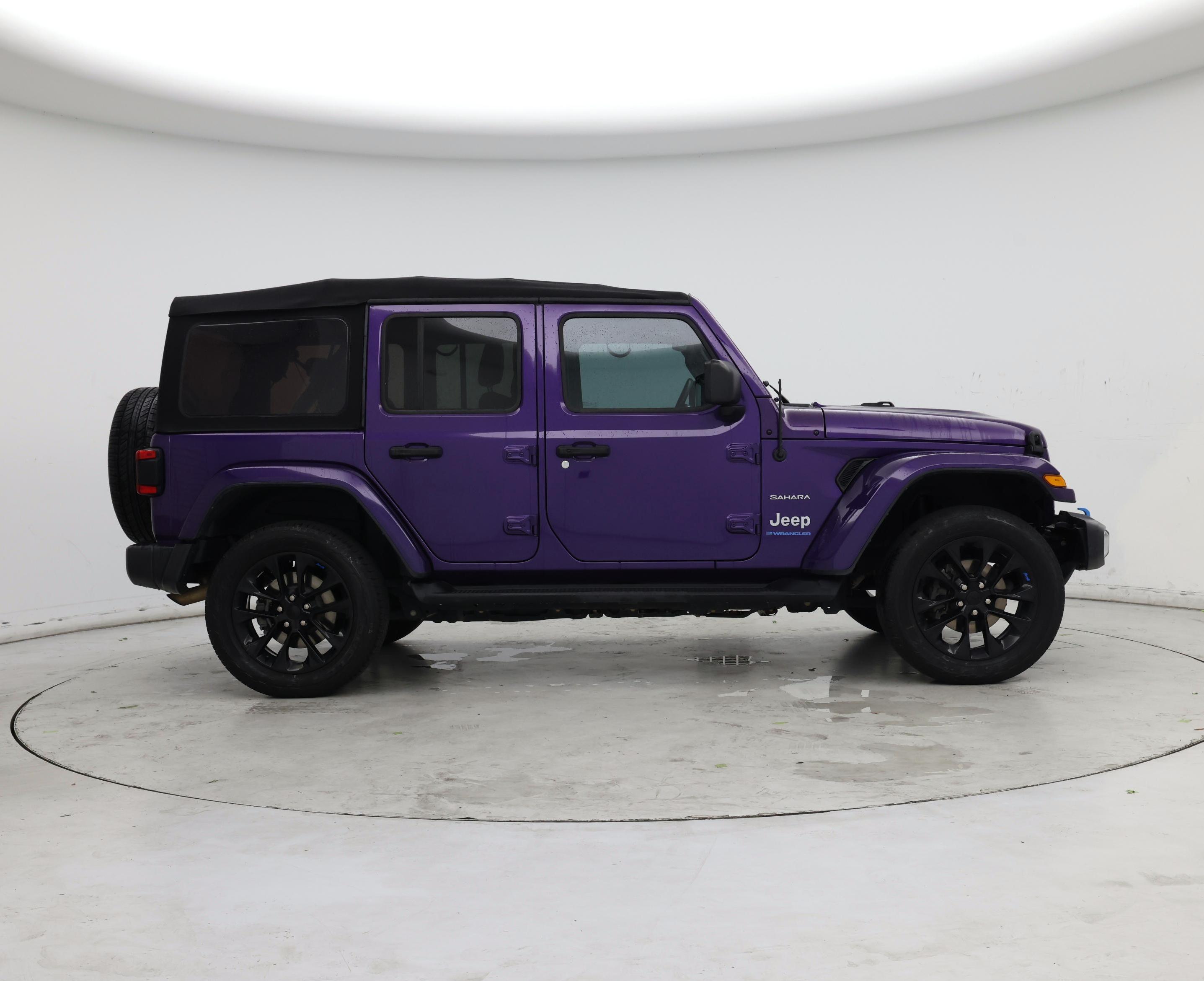 Thumbnail: 2023 Jeep Wrangler - 7