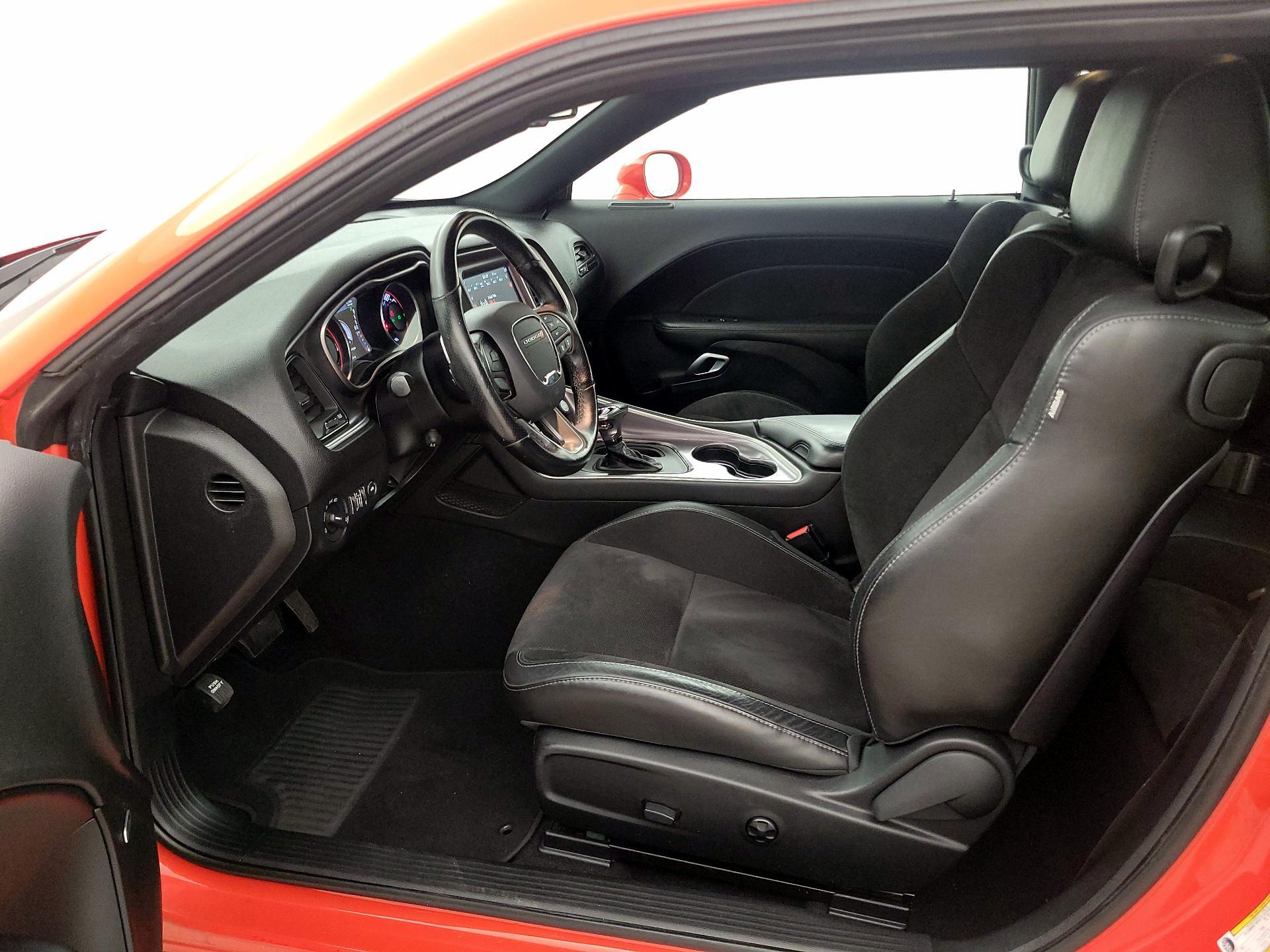 Thumbnail: 2019 Dodge Challenger - 11