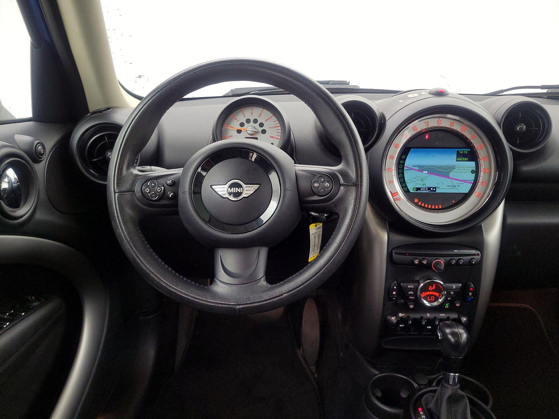 Thumbnail: 2014 MINI Cooper Countryman - 10