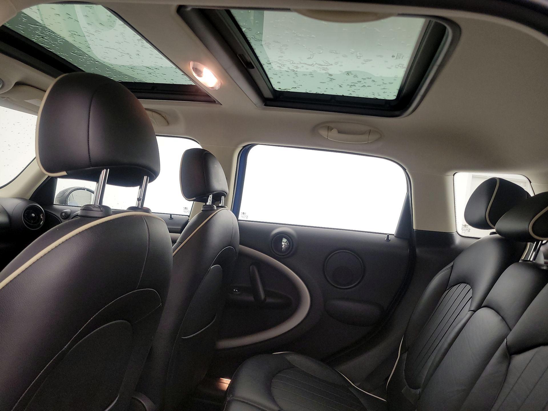 Thumbnail: 2014 MINI Cooper Countryman - 19