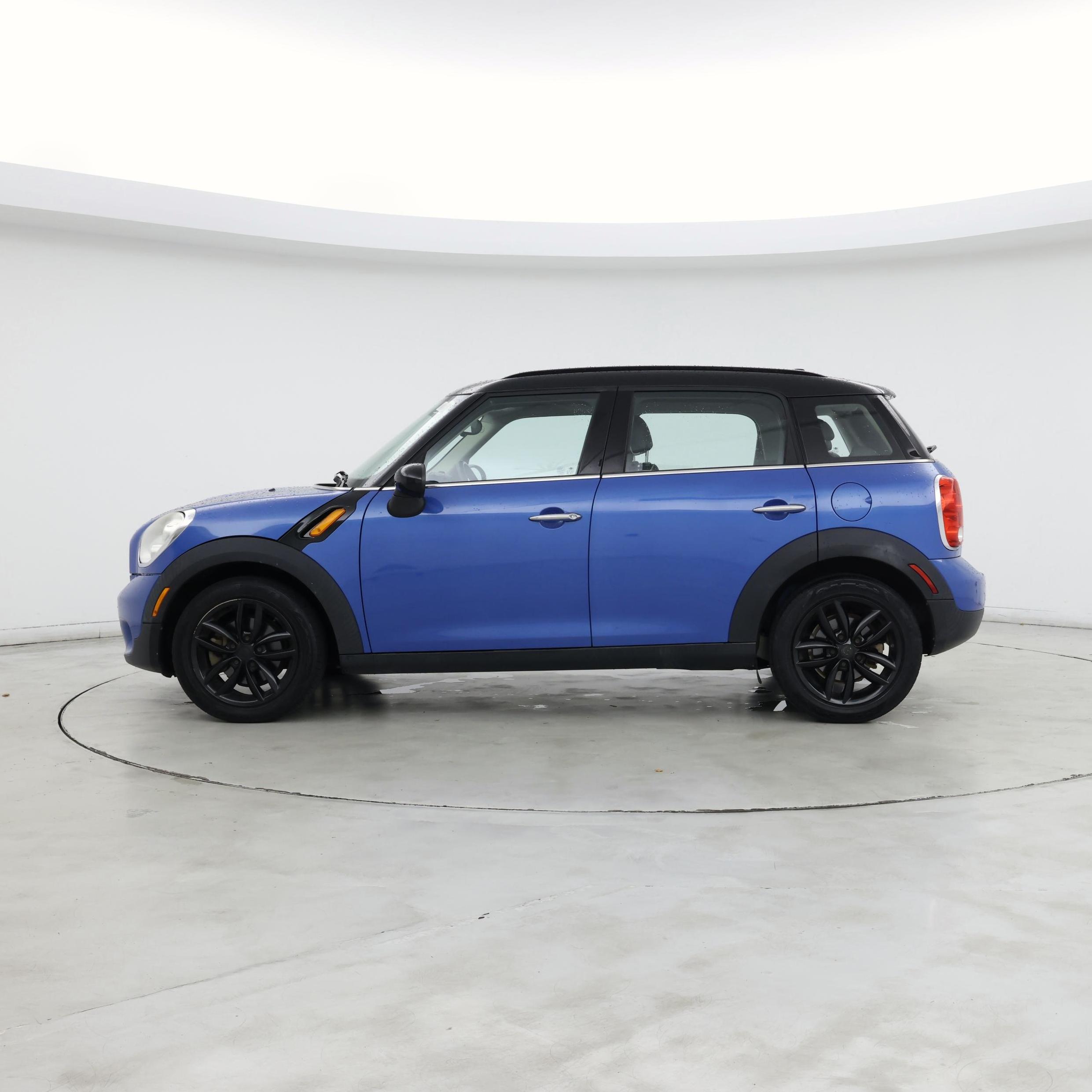 Thumbnail: 2014 MINI Cooper Countryman - 3