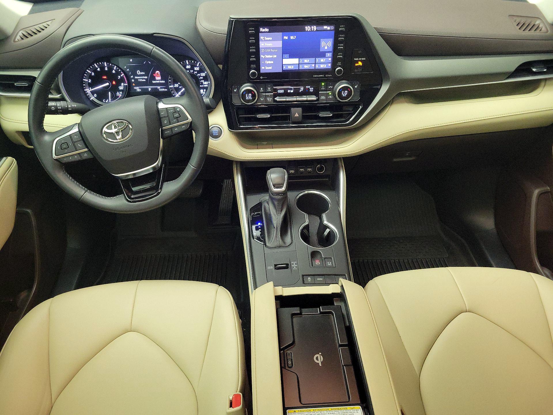 Thumbnail: 2021 Toyota Highlander - 9