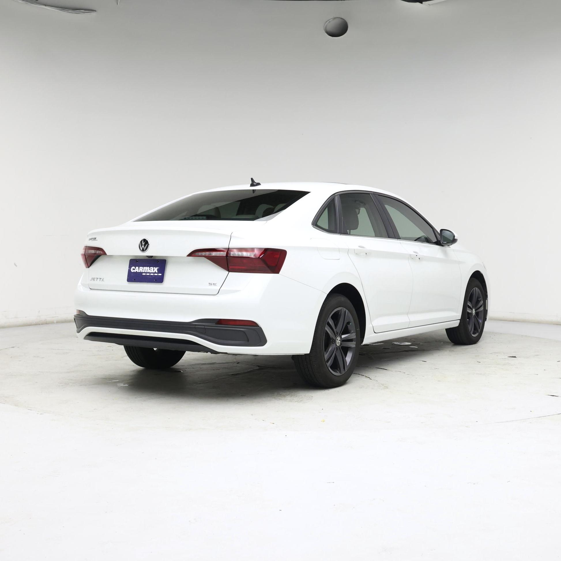 Thumbnail: 2024 Volkswagen Jetta - 8