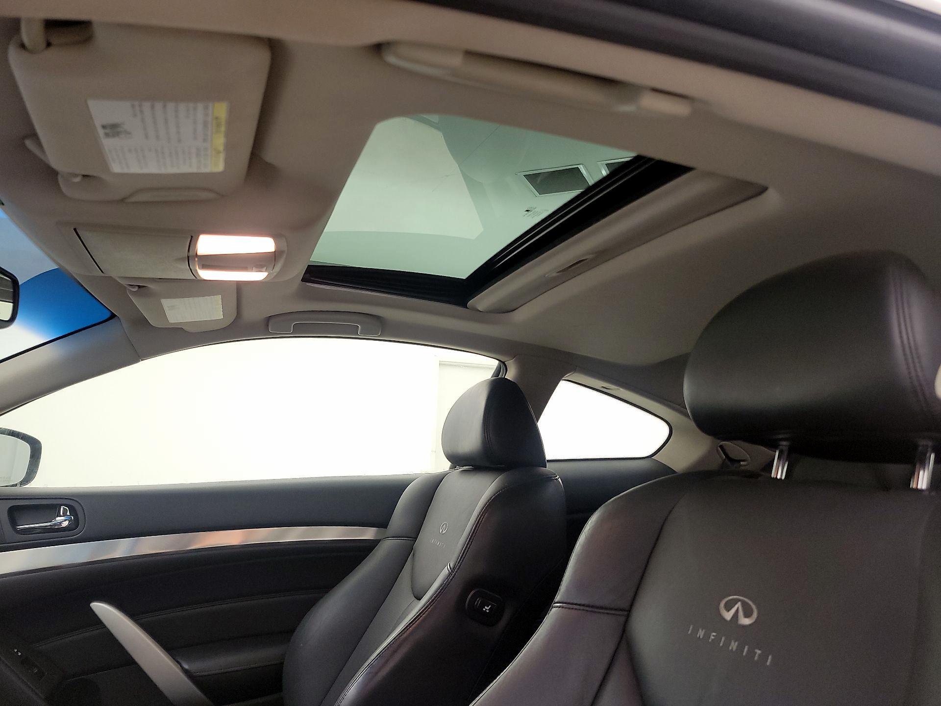 Thumbnail: 2013 INFINITI G37 - 20