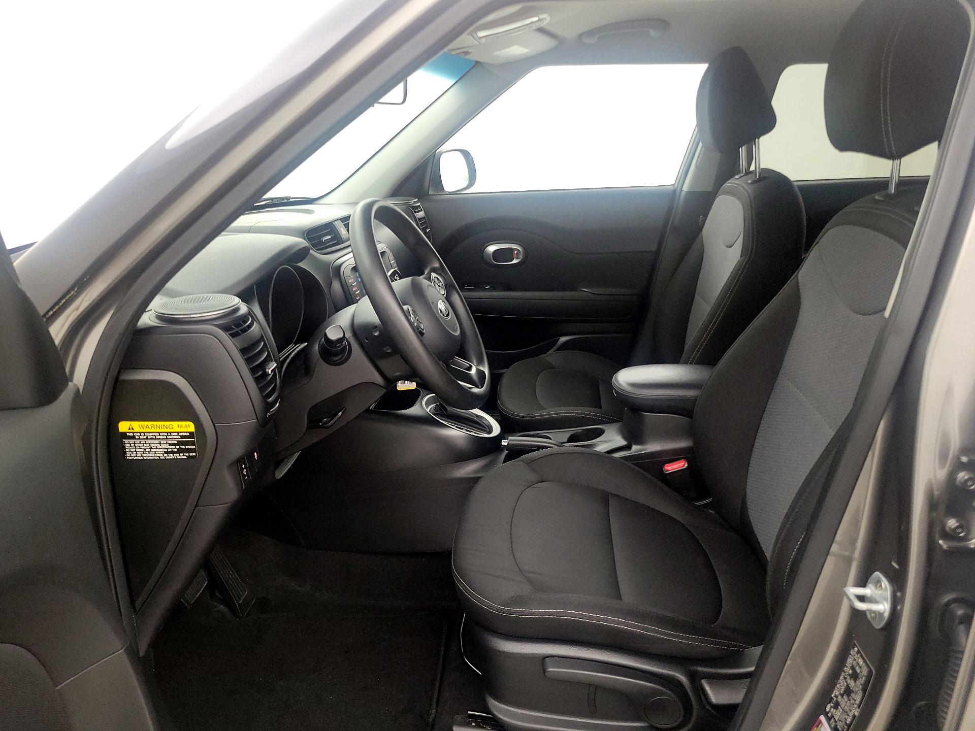 Thumbnail: 2019 Kia Soul - 11