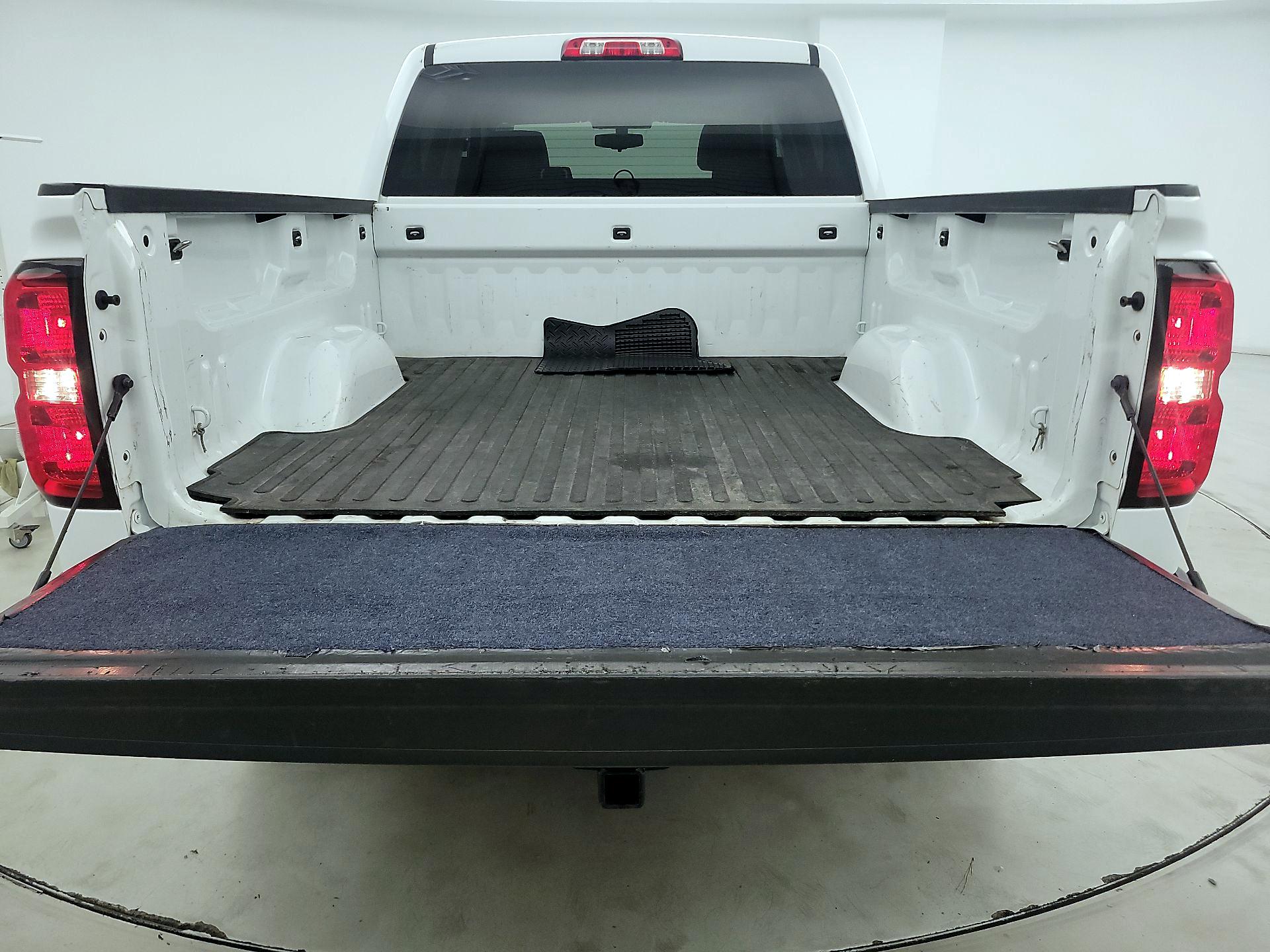 Thumbnail: 2018 Chevrolet Silverado 1500 - 20