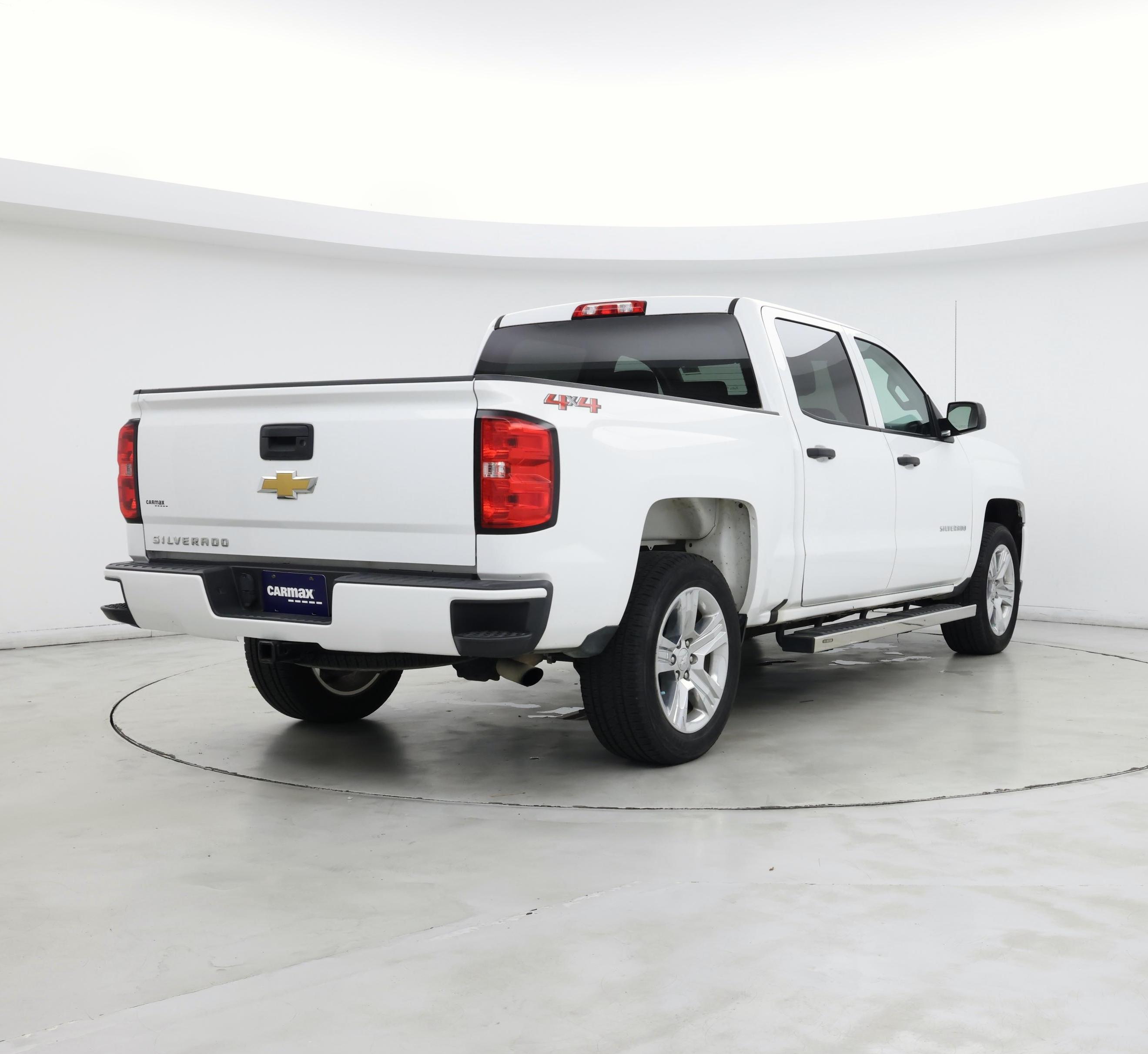 Thumbnail: 2018 Chevrolet Silverado 1500 - 8